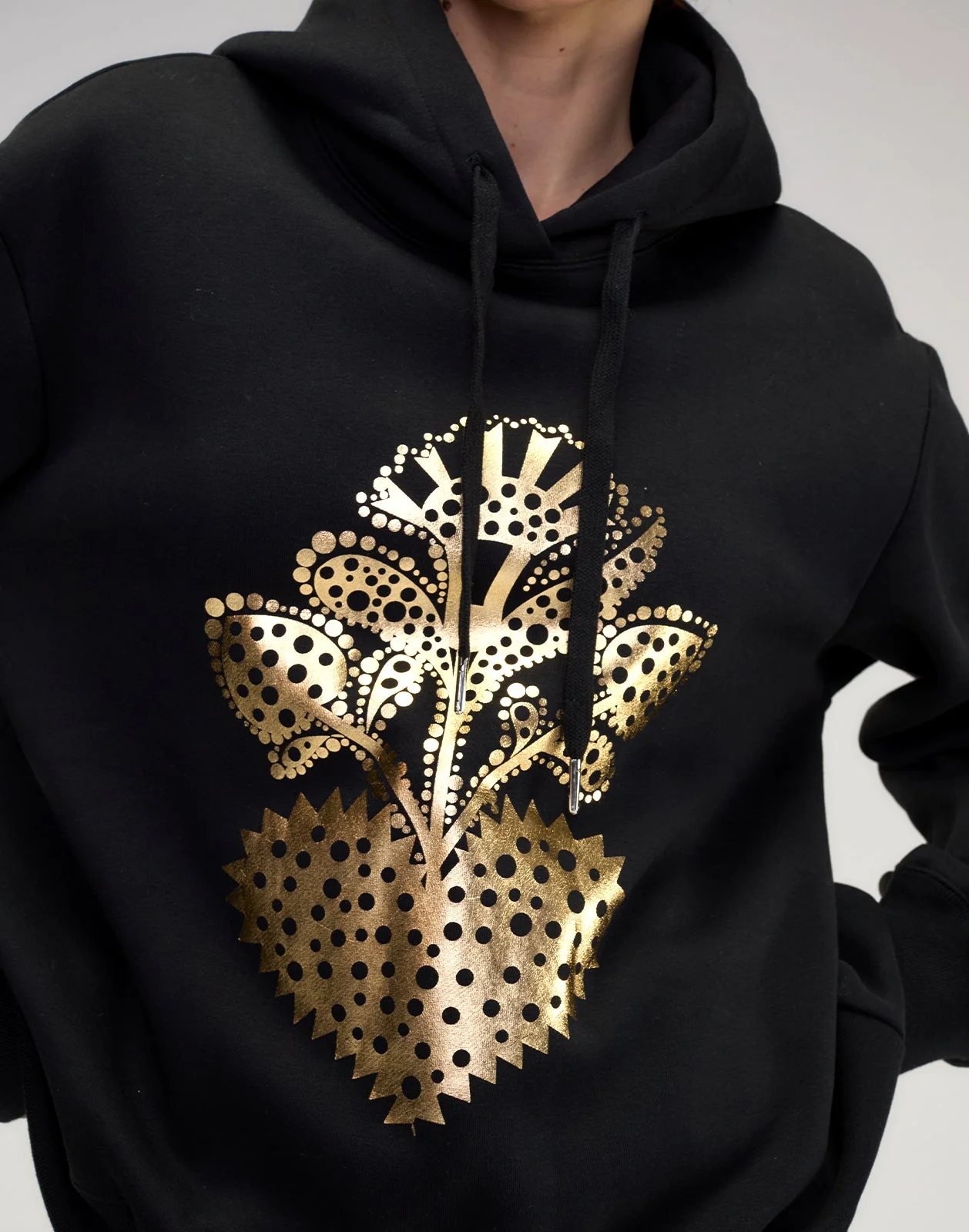 Cynthia Rowley Heart of Gold Sweatshirt - Black - Image 8