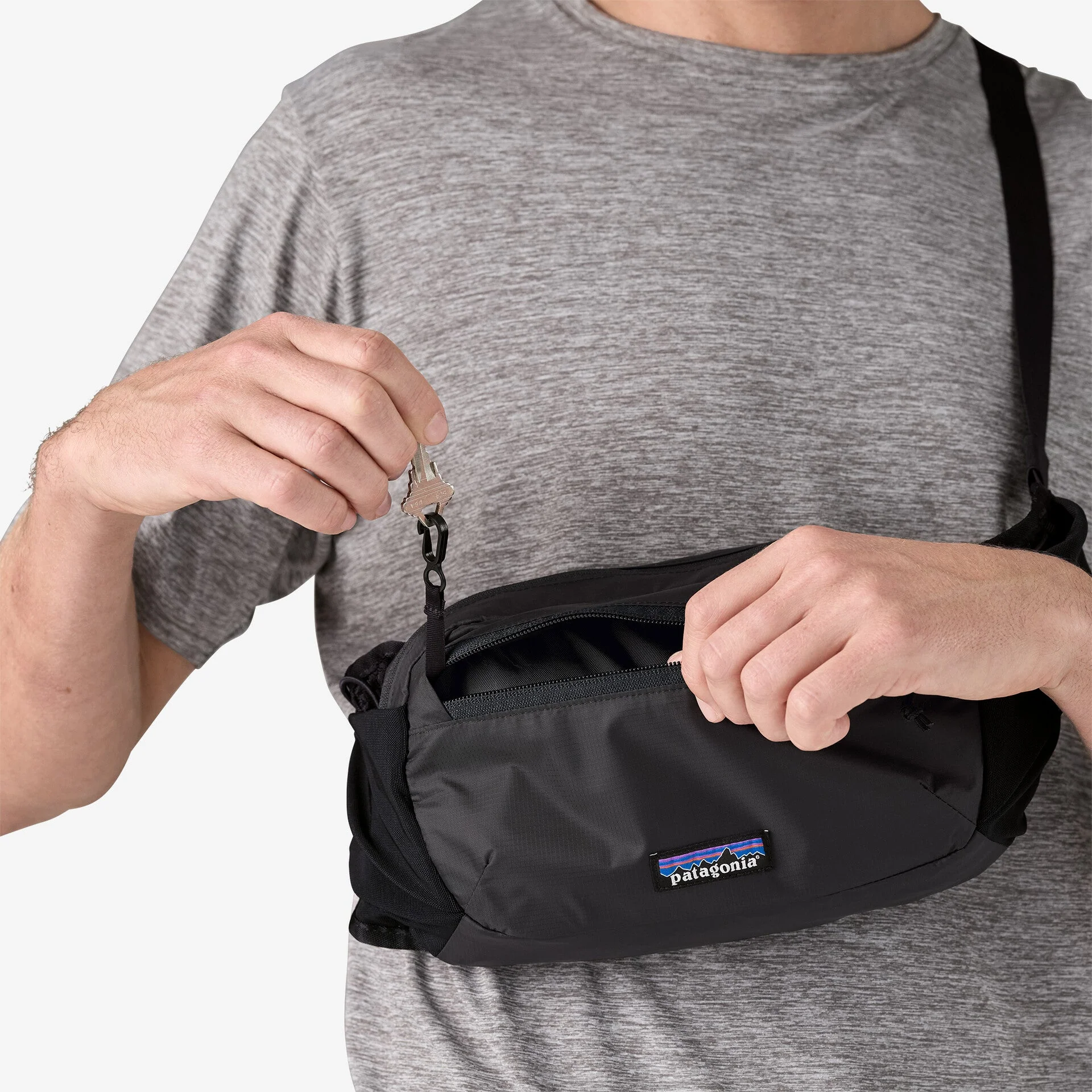 Patagonia Terravia Hip Pack - Black - Image 3
