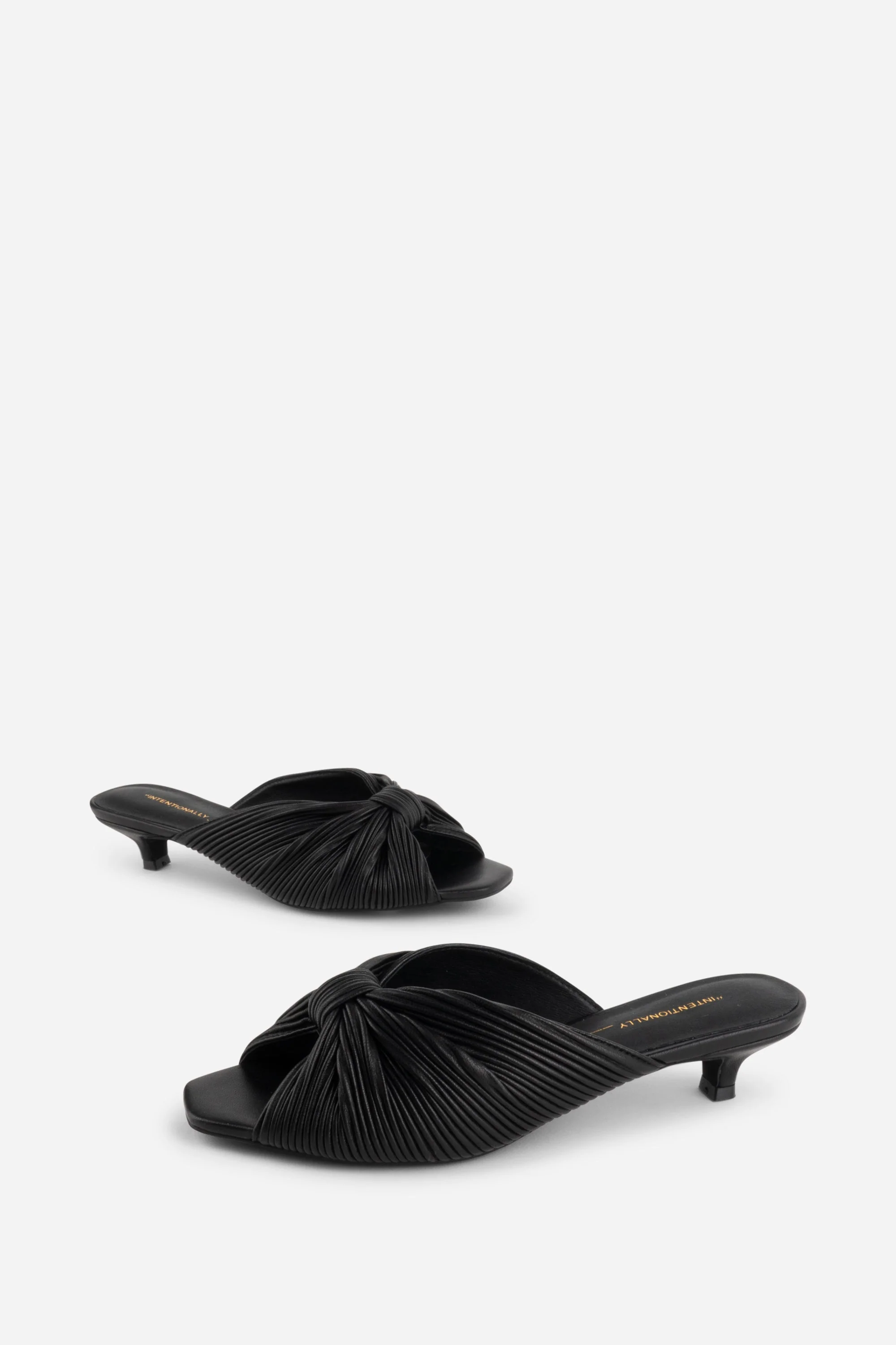 "INTENTIONALLY __________." Curfew Leather Kitten Heel - Cream/Black/Clay - Image 13