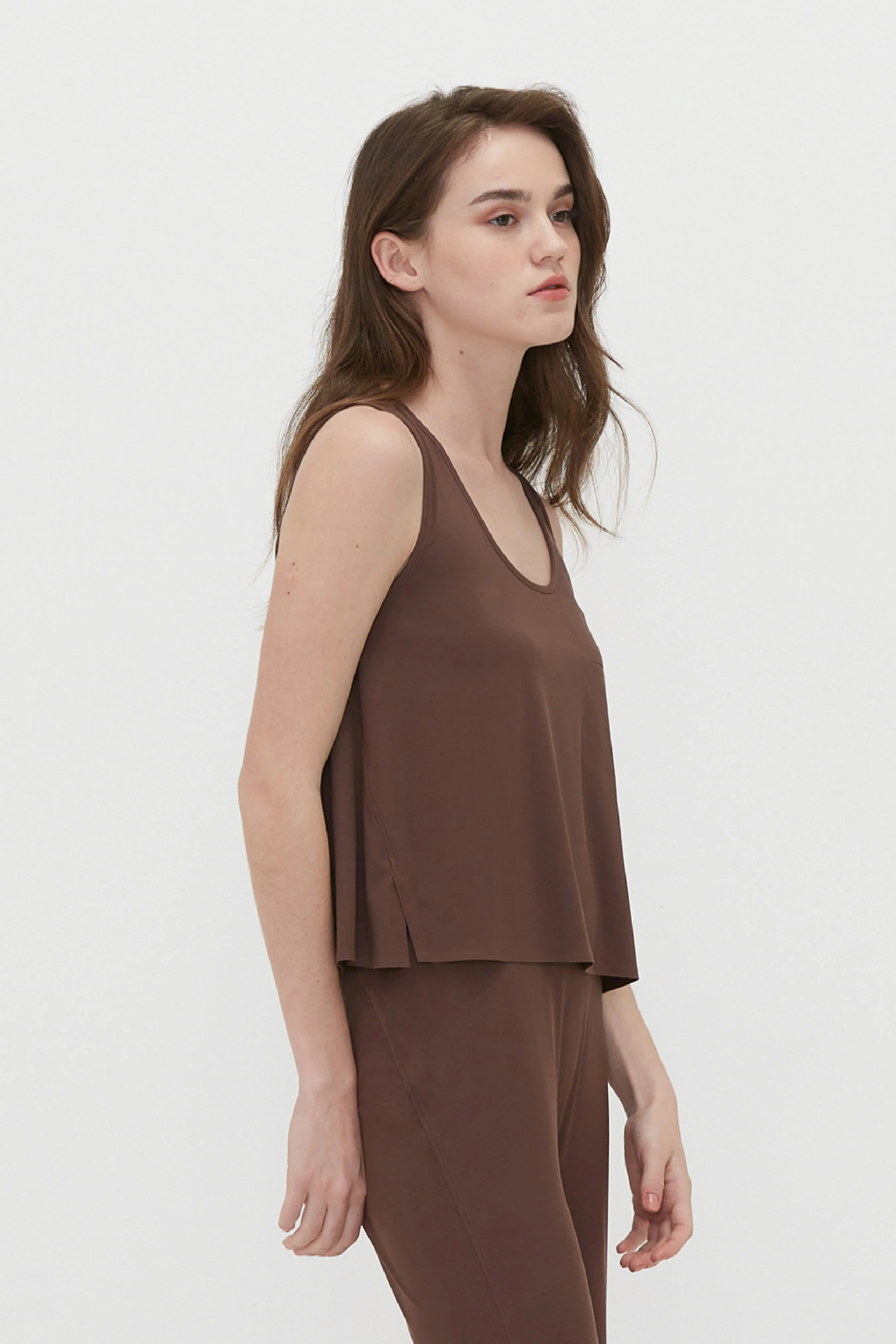 HUNDR. TENCEL™ Modal Relaxed Vest - Image 2