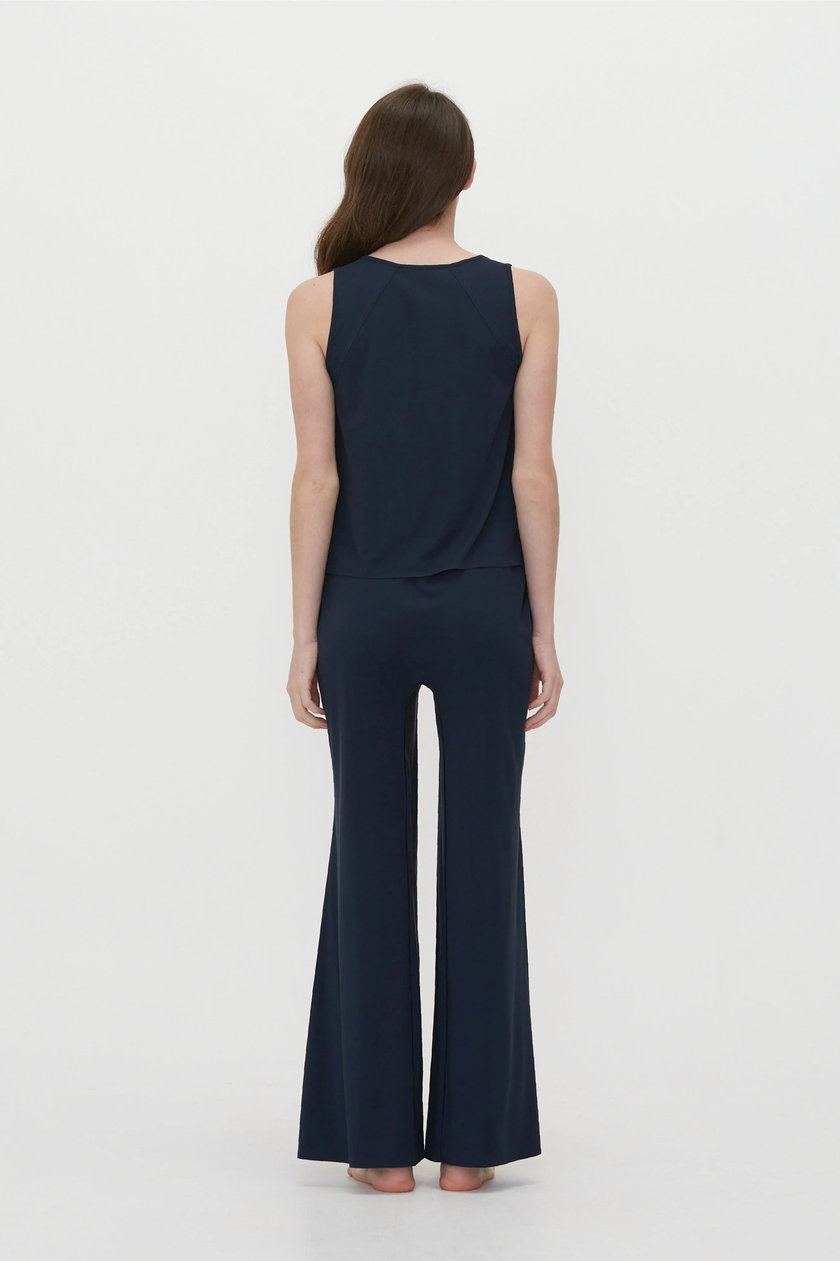 HUNDR. TENCEL™ Modal Relaxed Vest - Image 6