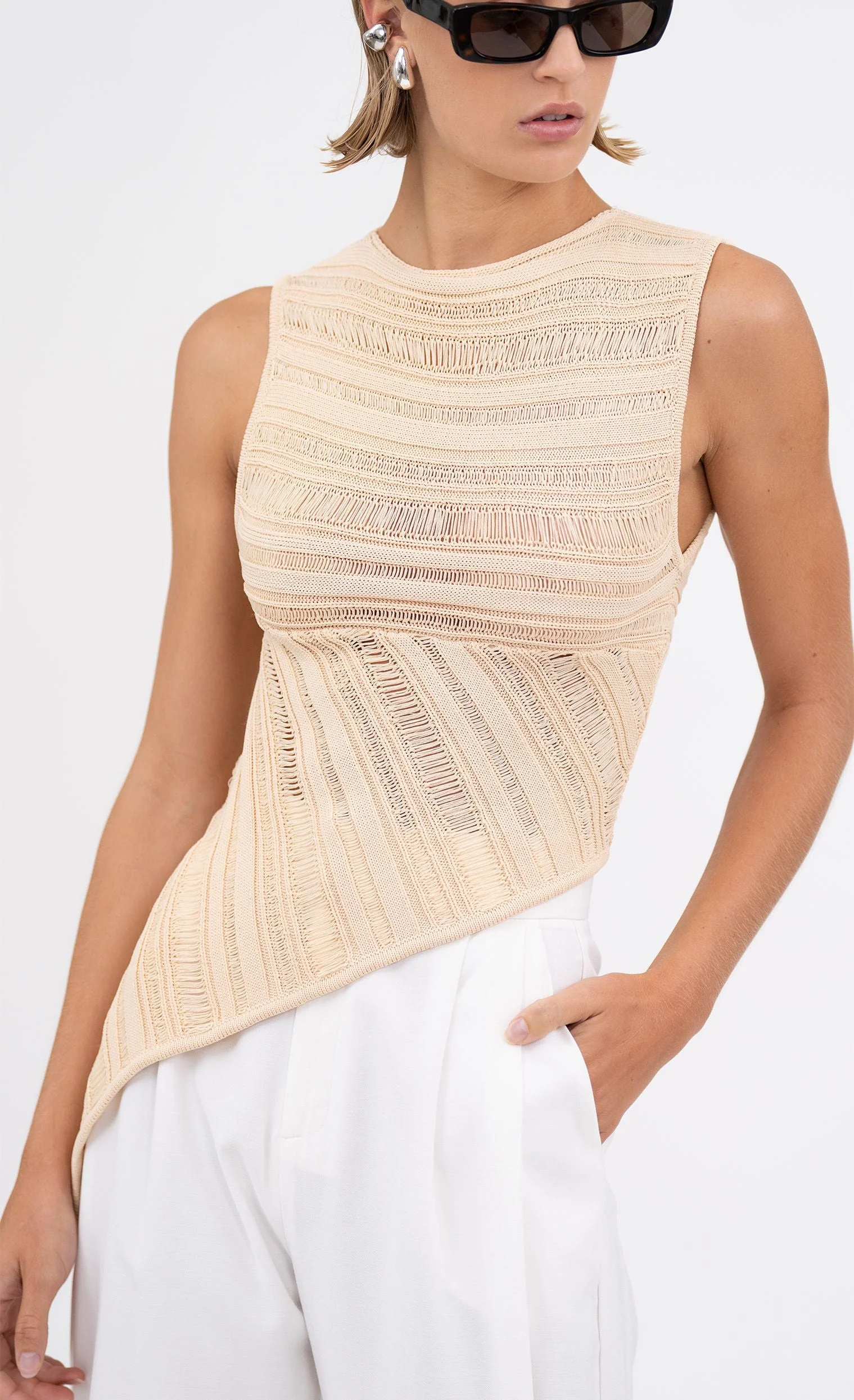 Nonchalant Label Banks Top - Ecru - Image 4