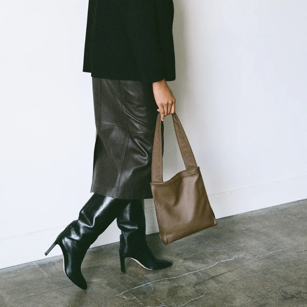 ARE Studio Towne Shoulder Bag - Black - Image 3