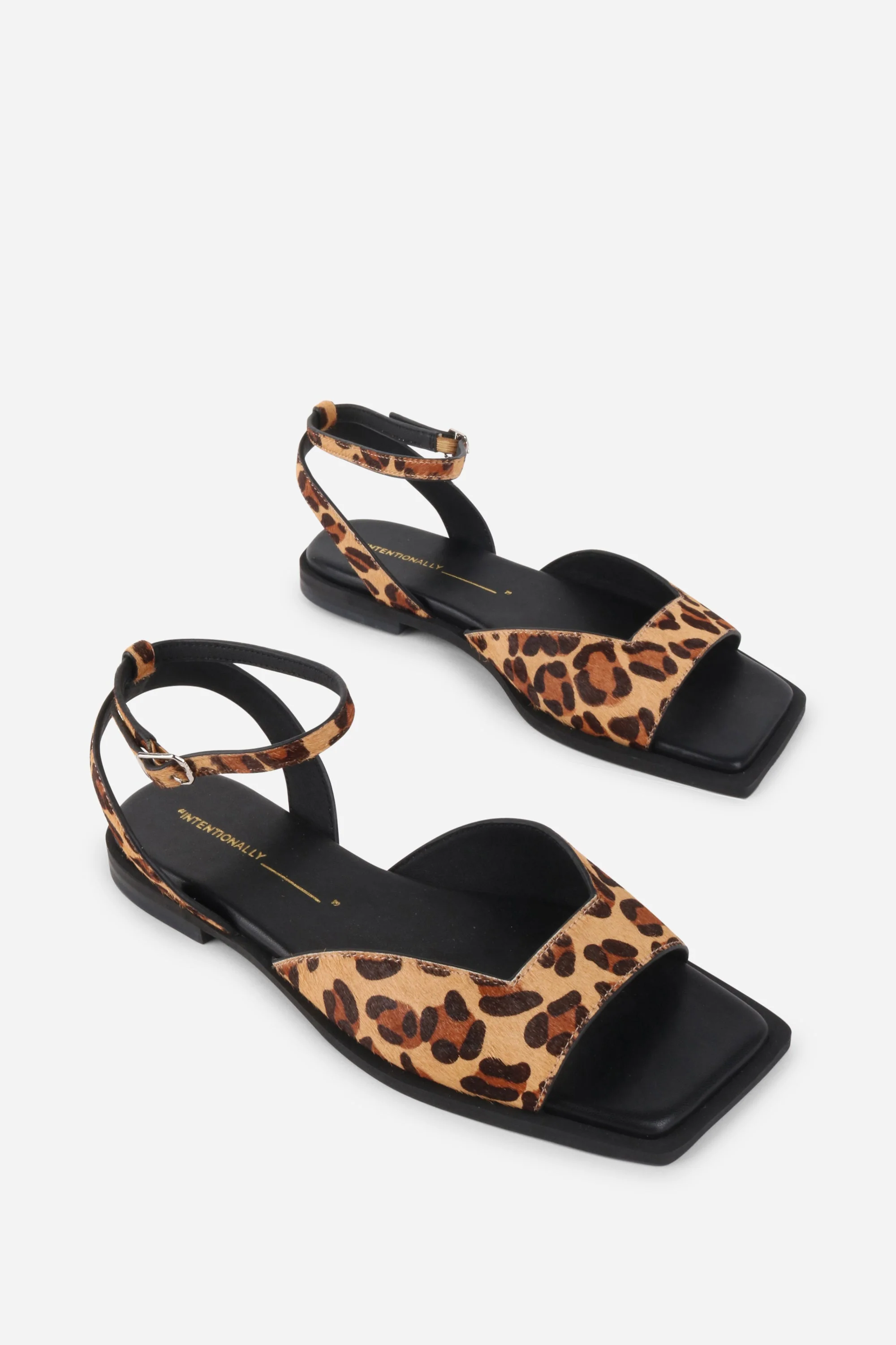 "INTENTIONALLY __________." Dive Cowhide Square Toe Sandal - Image 7