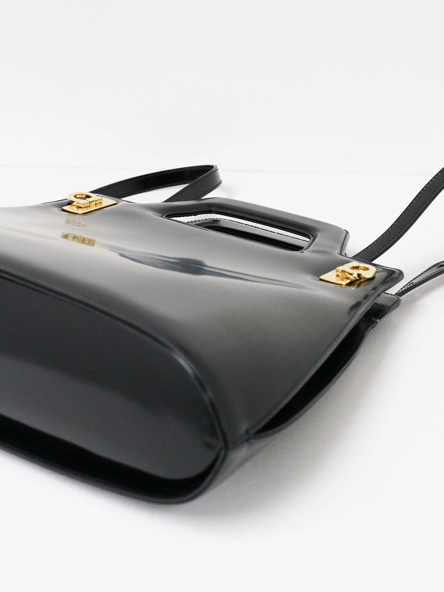 Ferragamo Wanda Handbag - Black - Image 4
