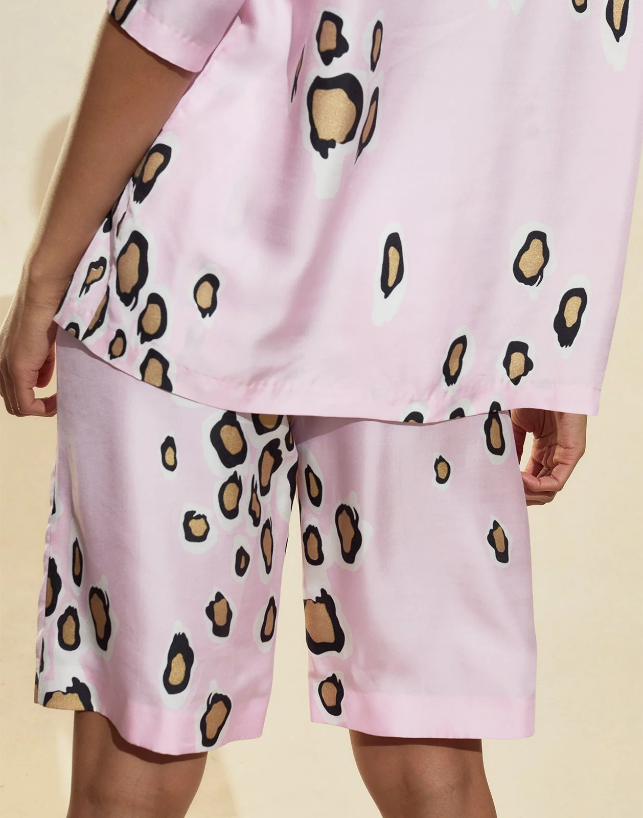 Cynthia Rowley Amalfi Gold Foil Shorts - Gold - Image 3