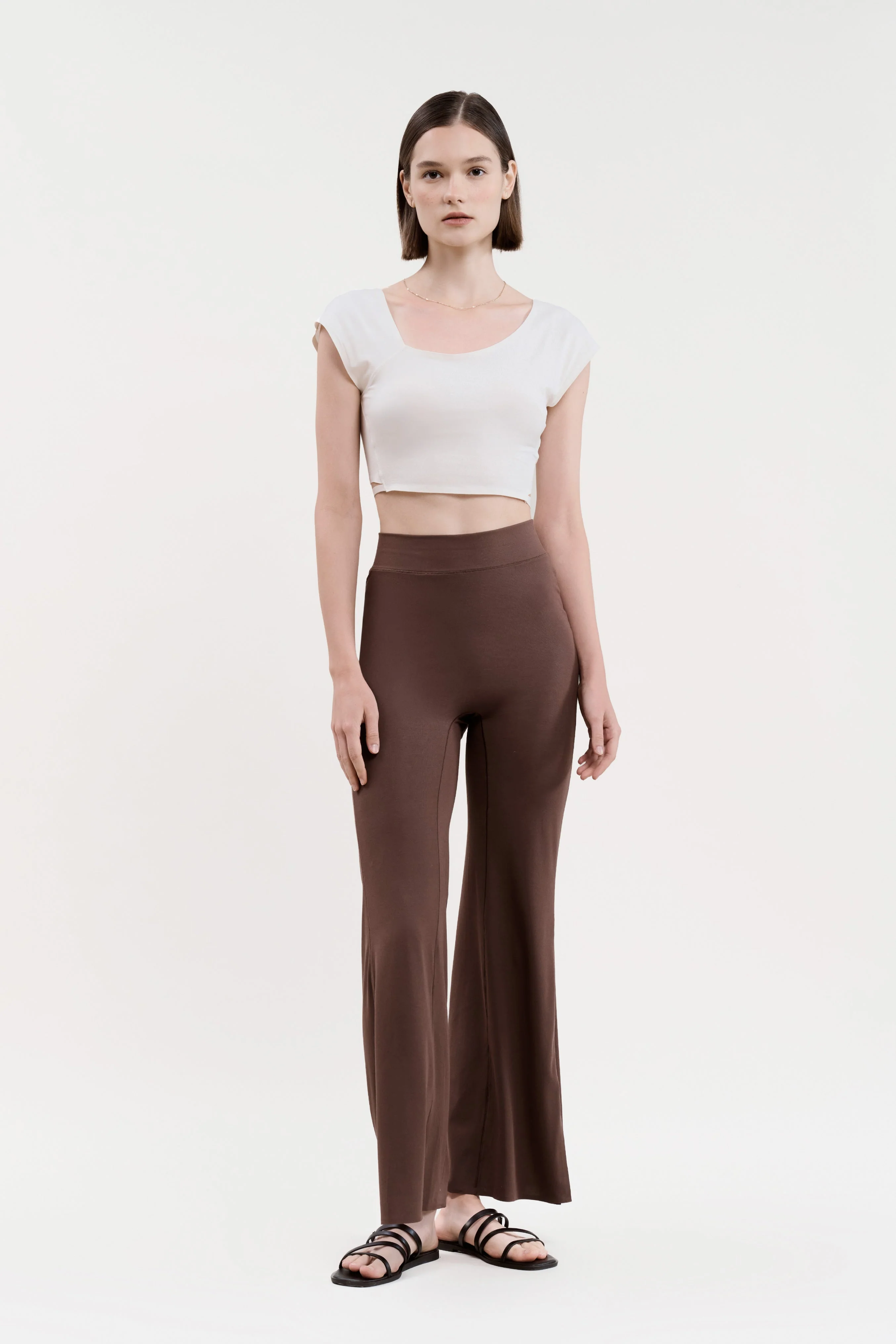 HUNDR. Fitted Cropped Top - Image 2