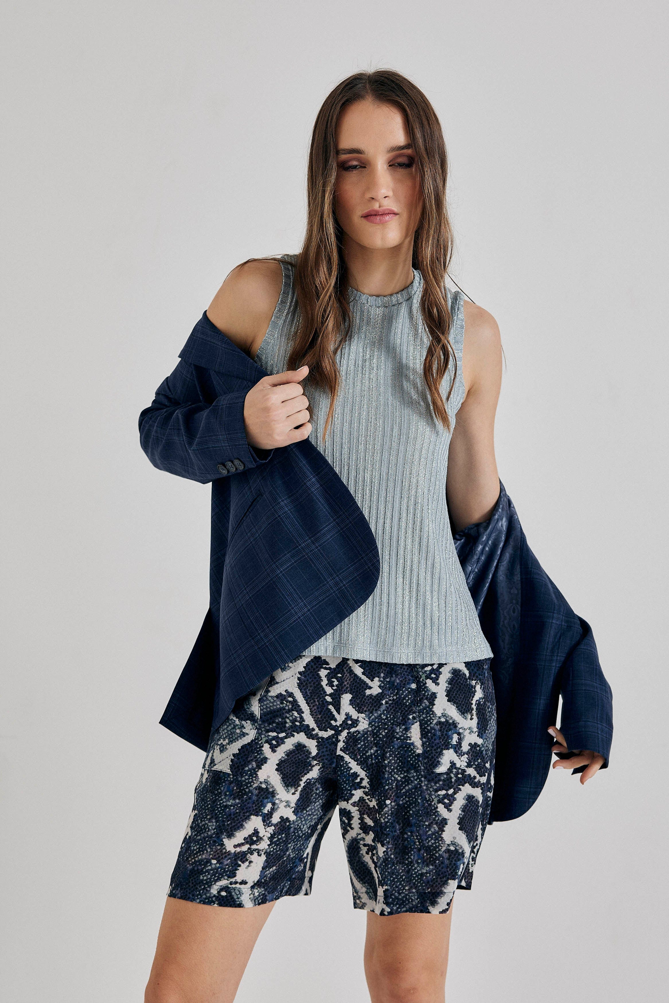 Lindsay Nicholas New York Freya Short - Image 5