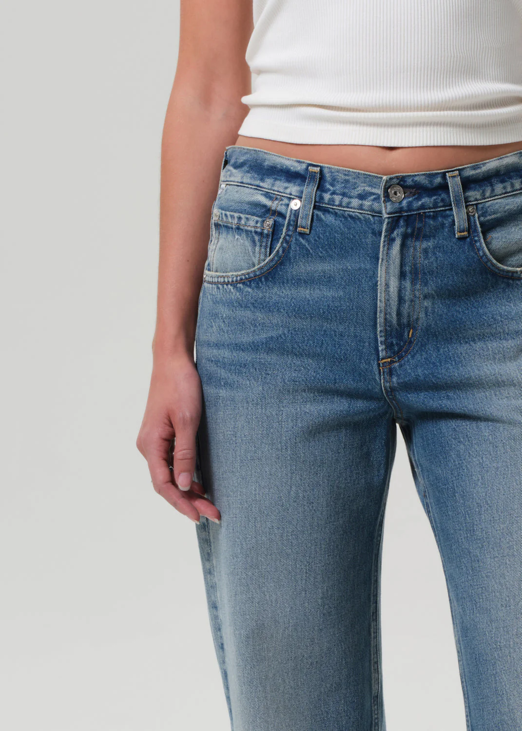 Citizens of Humanity Lindz Low Rise Easy Straight Jeans - Bijou - Image 3