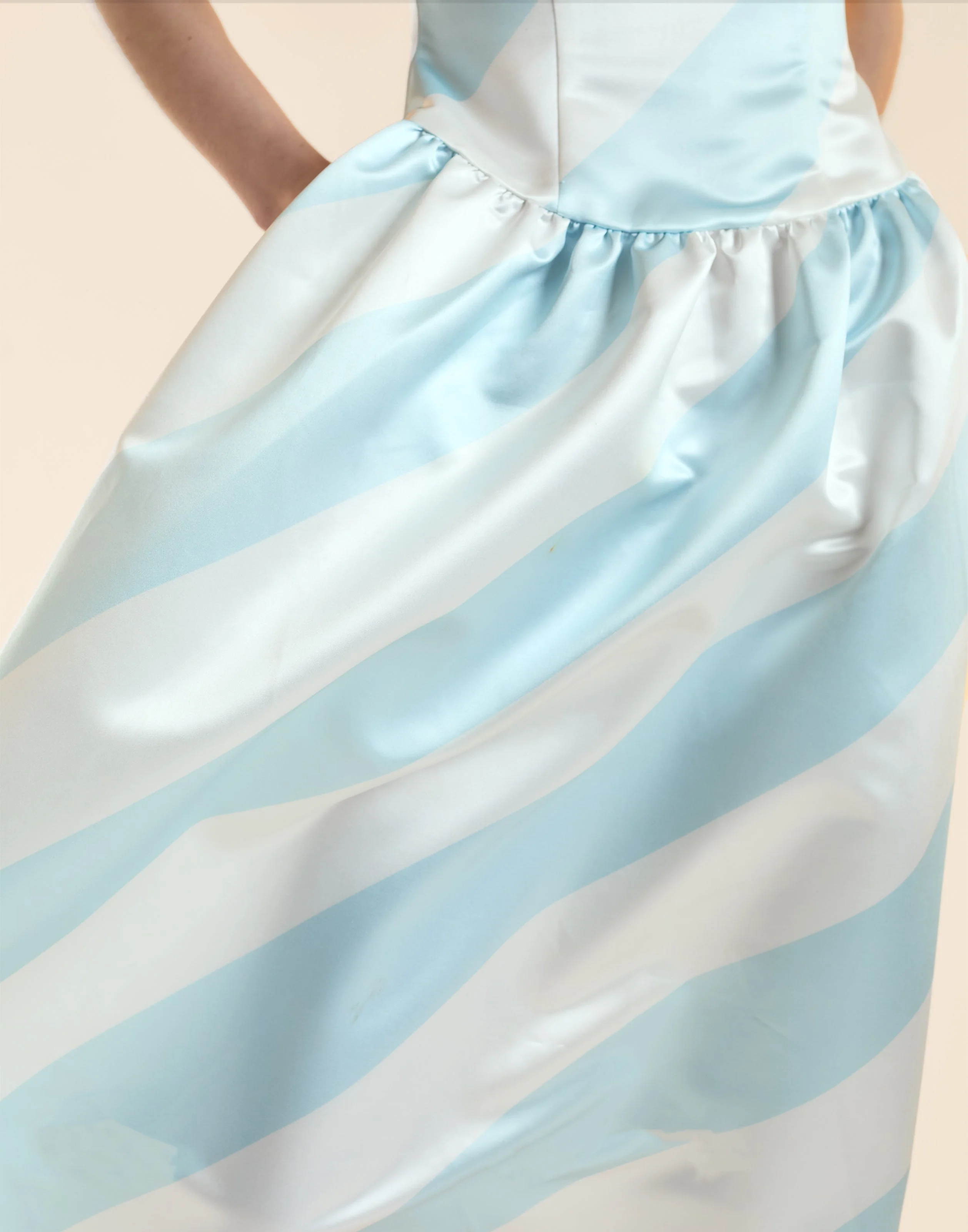 Cynthia Rowley Genevive Satin Midi Dress - Blue/White - Image 5