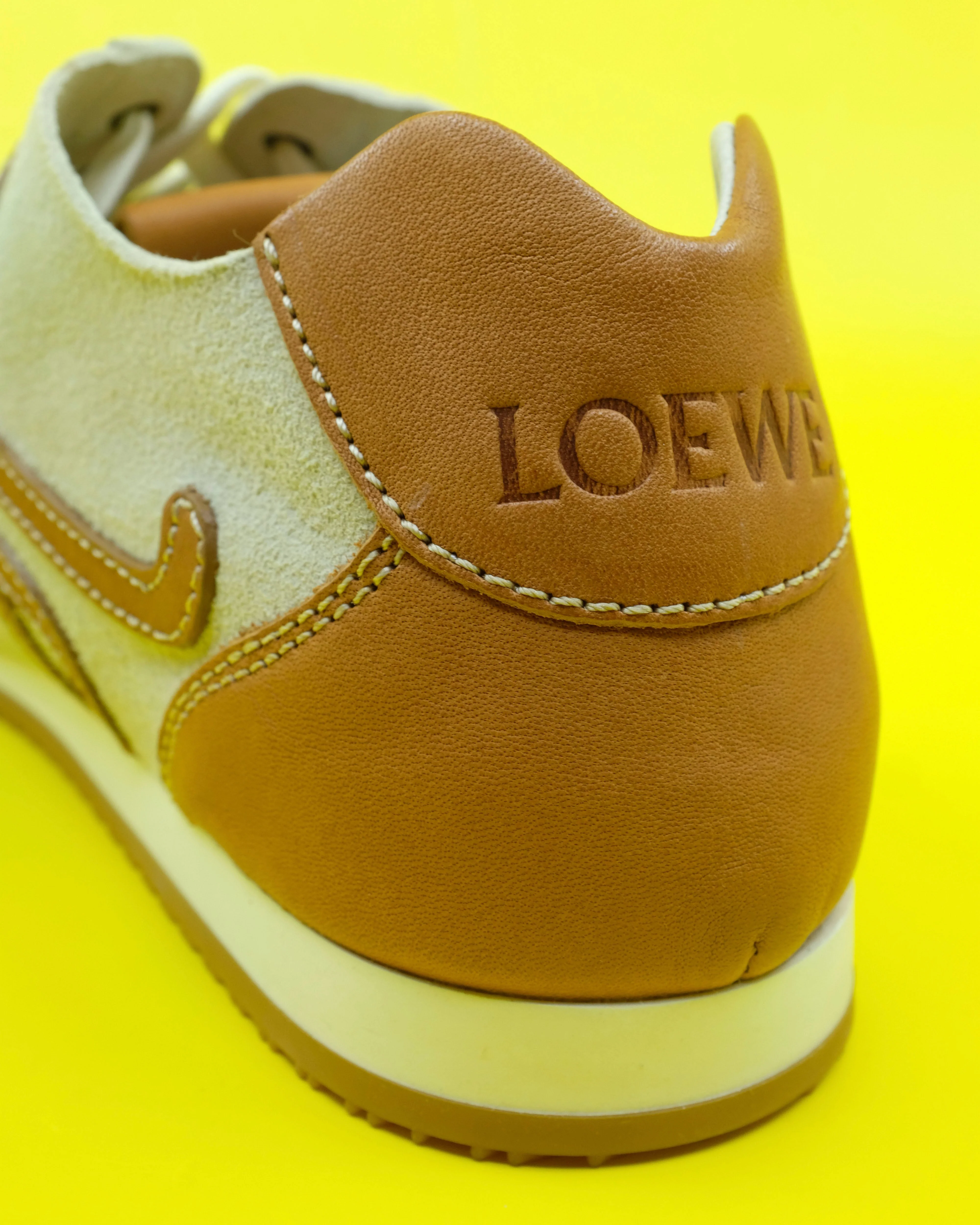 LOEWE Soft White & Tan Ballet Runner 2.0 Unlined Sneaker - Image 5
