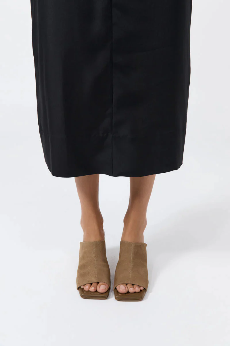 St. Agni Suede Arc Wedge - Image 3