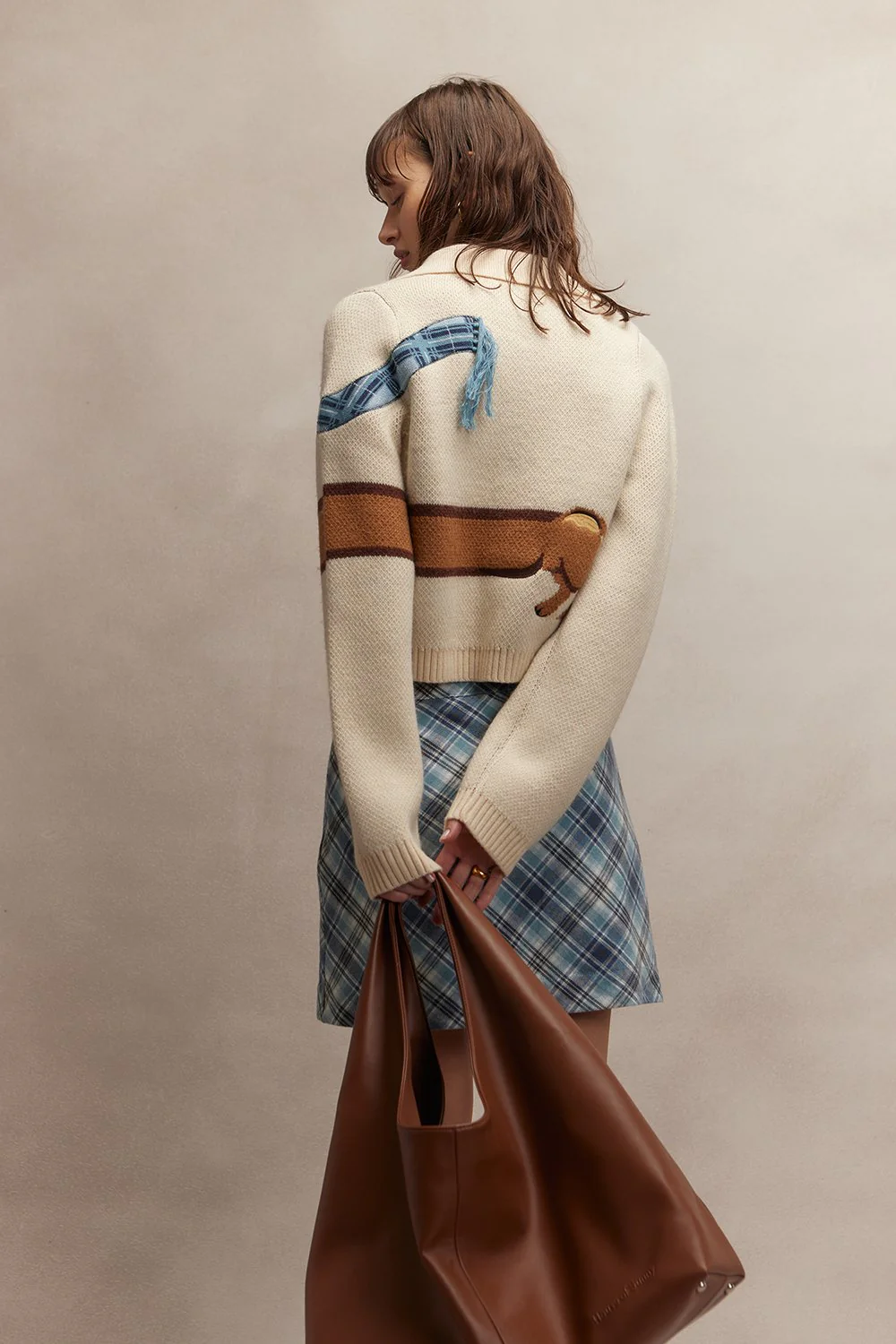House of Sunny The Big Sling Bag - Chocolate - Image 6