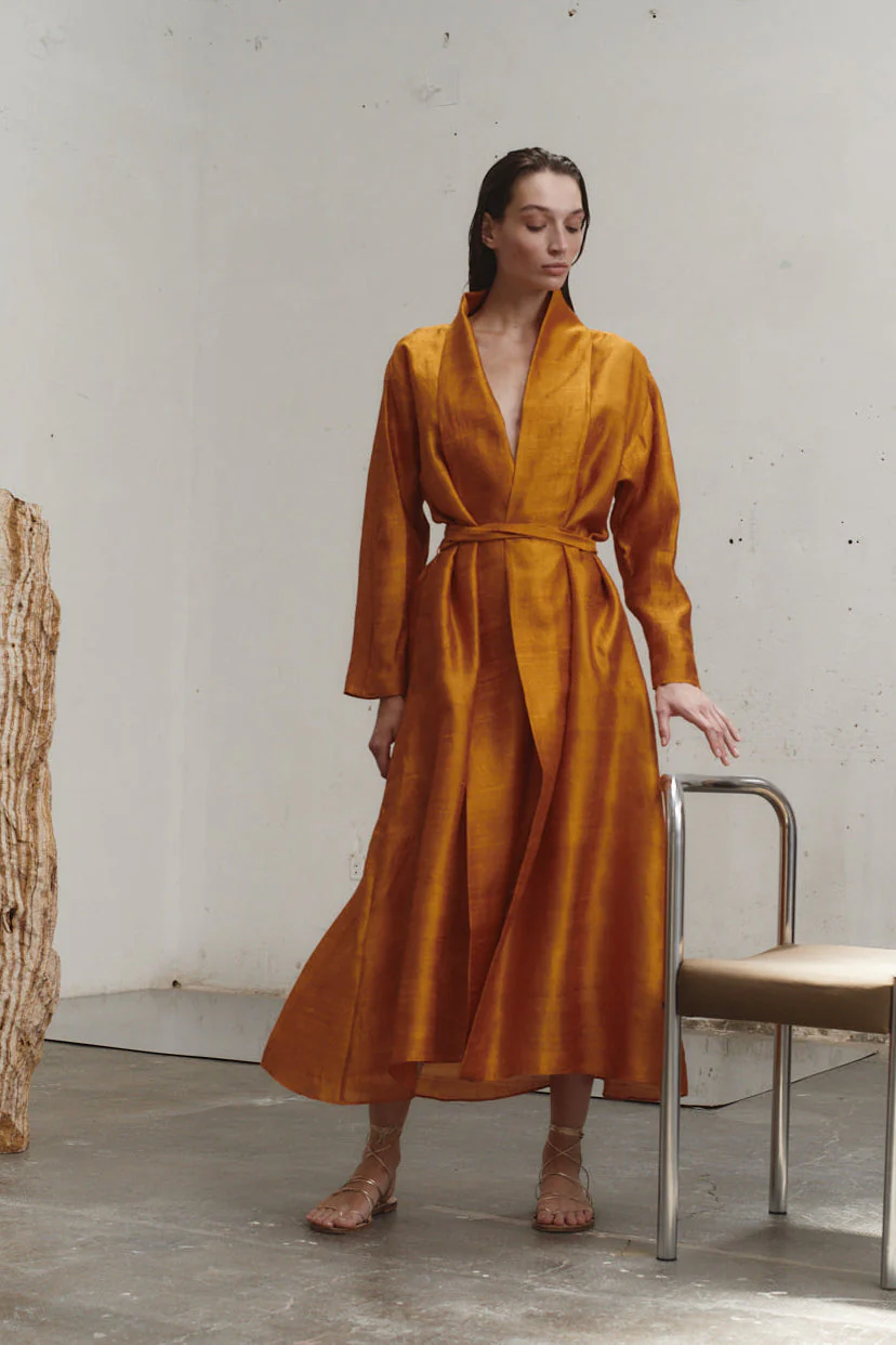 Datura Amber Butter Dupion Kimono Dress - Image 4