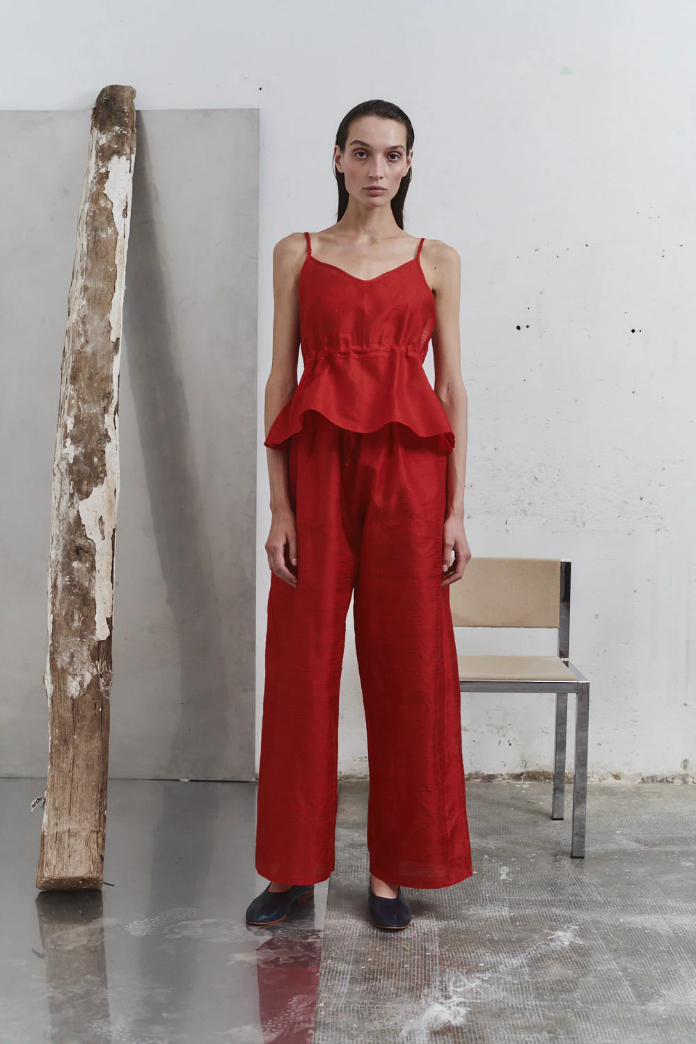 Datura Carmine Dupion Scrunchie Top - Image 2