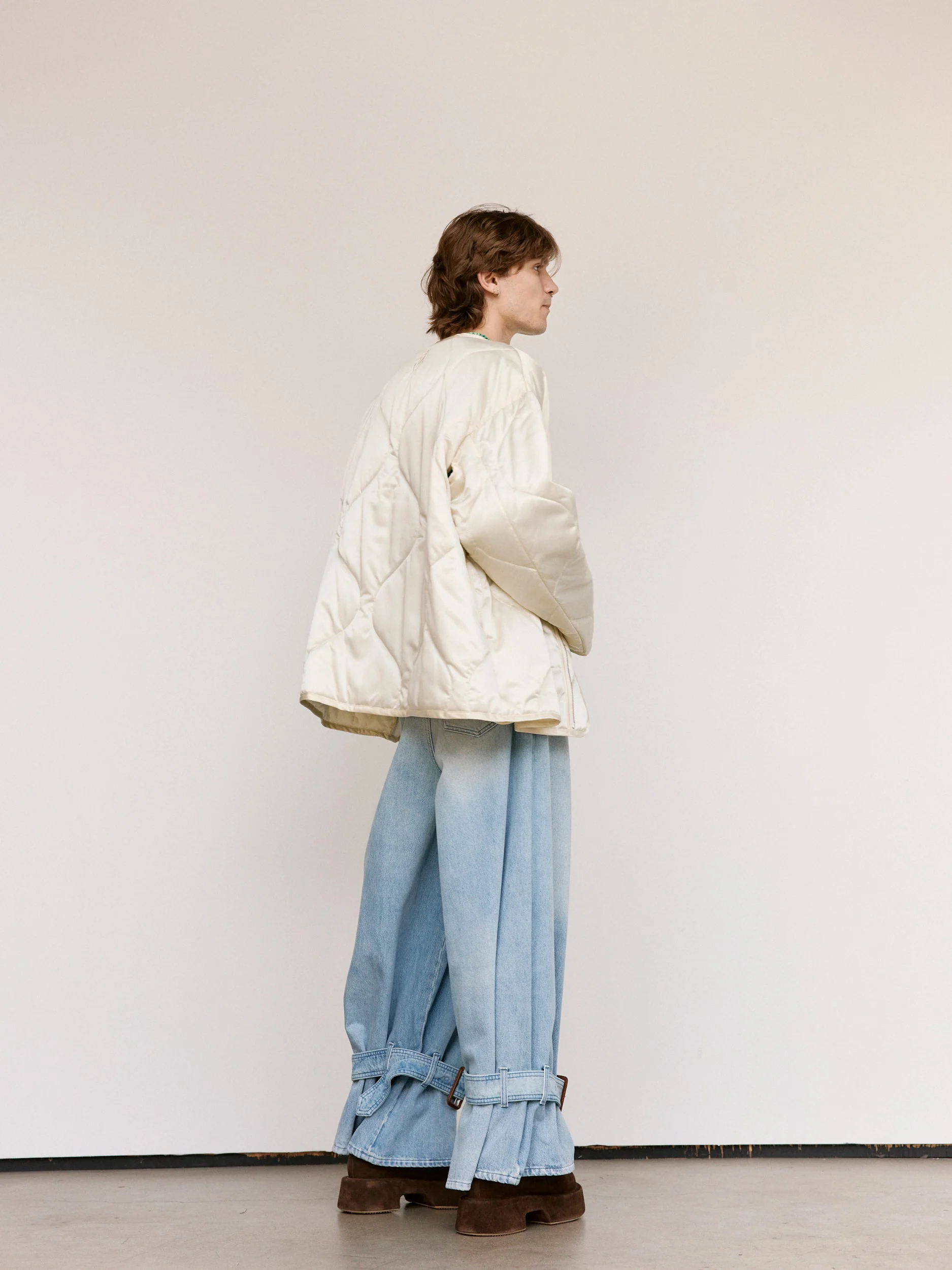 JW ANDERSON Ivory Nylon Oversized Quilted Jacket - Image 8
