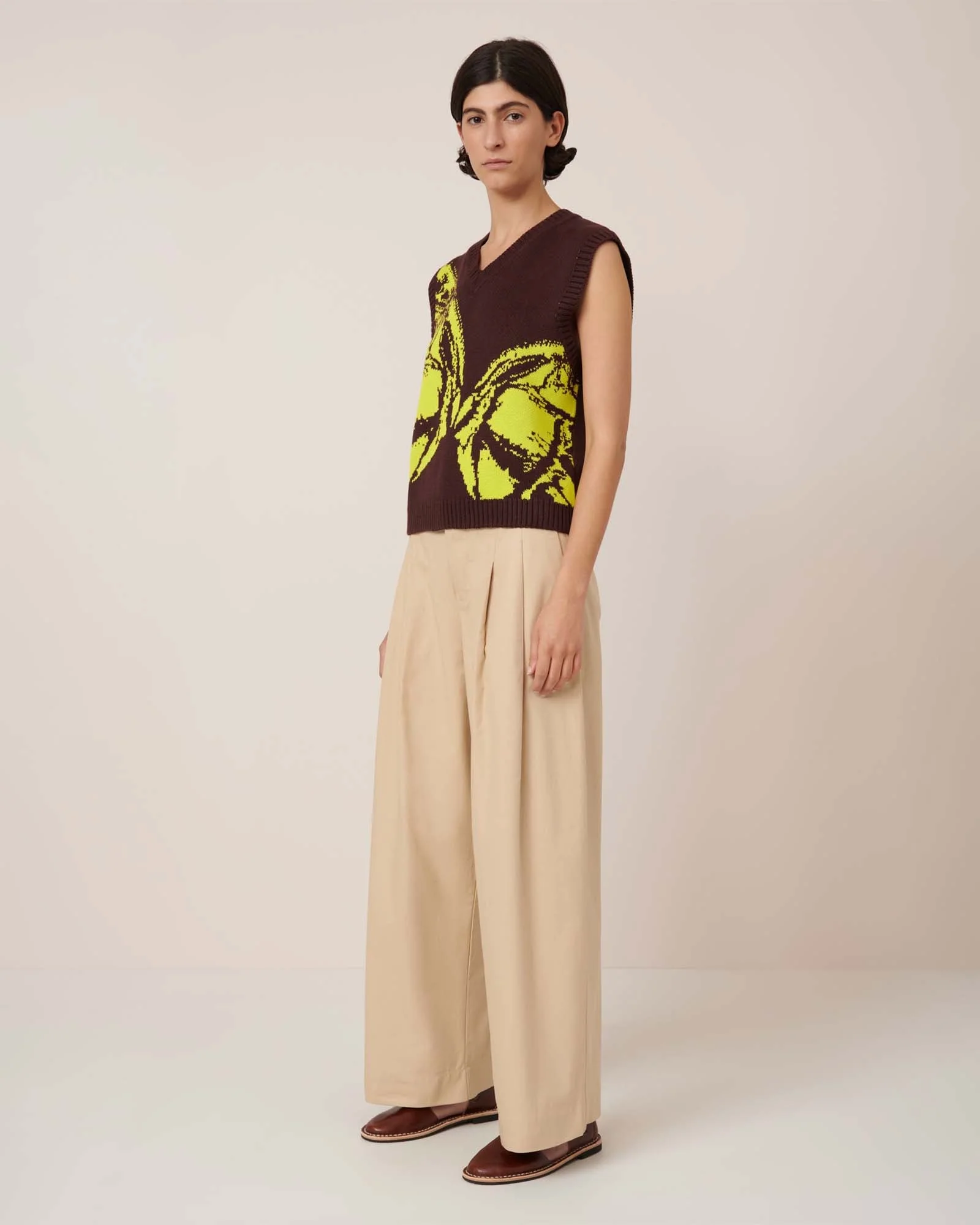 Kowtow Wingspan Vest - Mahogany - Image 2