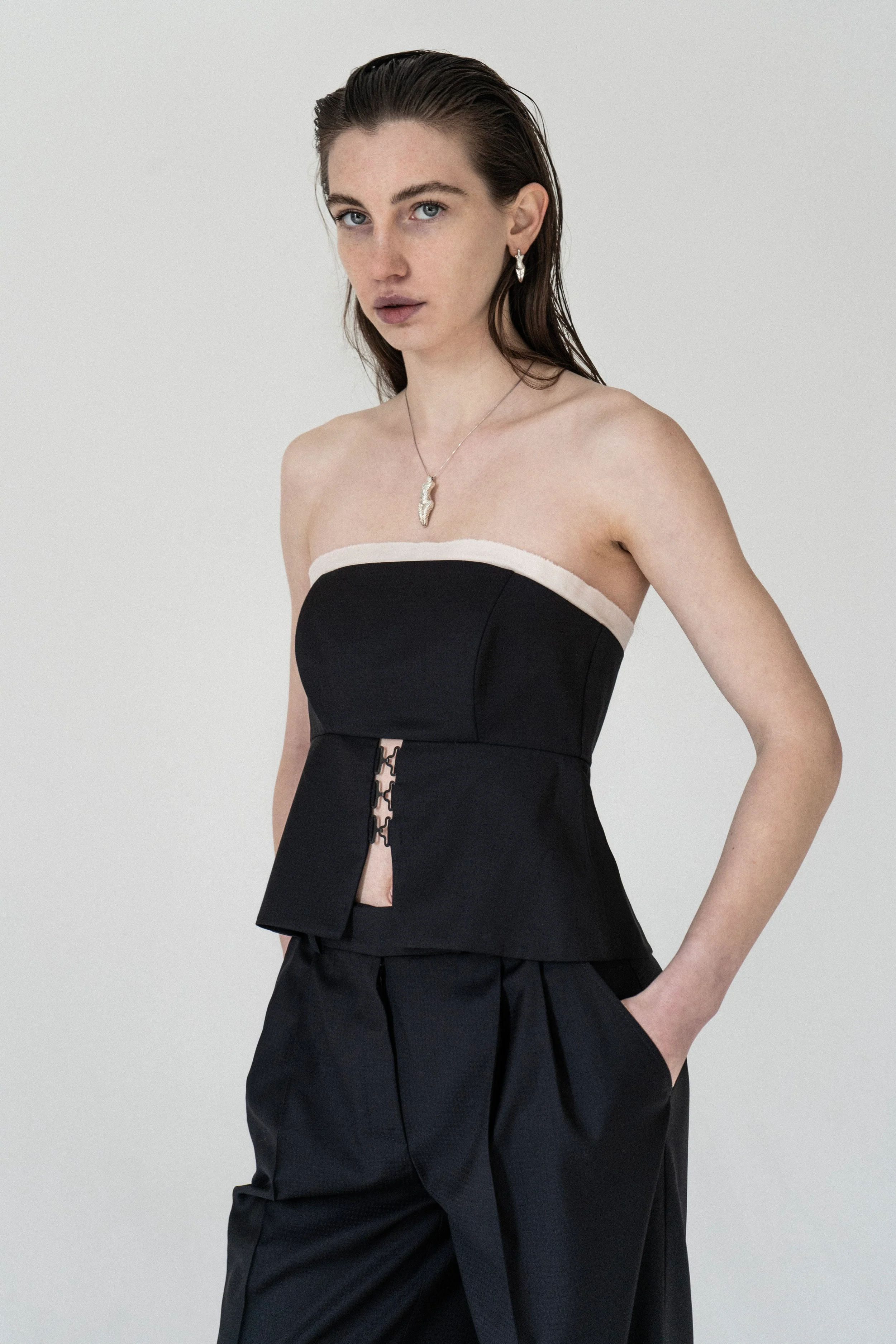 K M by L A N G E Temriava Wool Corset Top - Navy - Image 9
