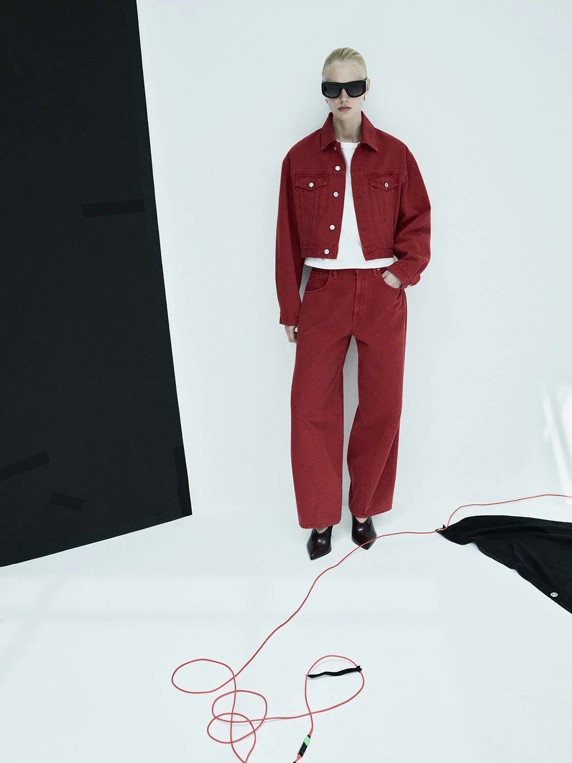 AGOLDE Twist Jean Jeans - Tomato - Image 10