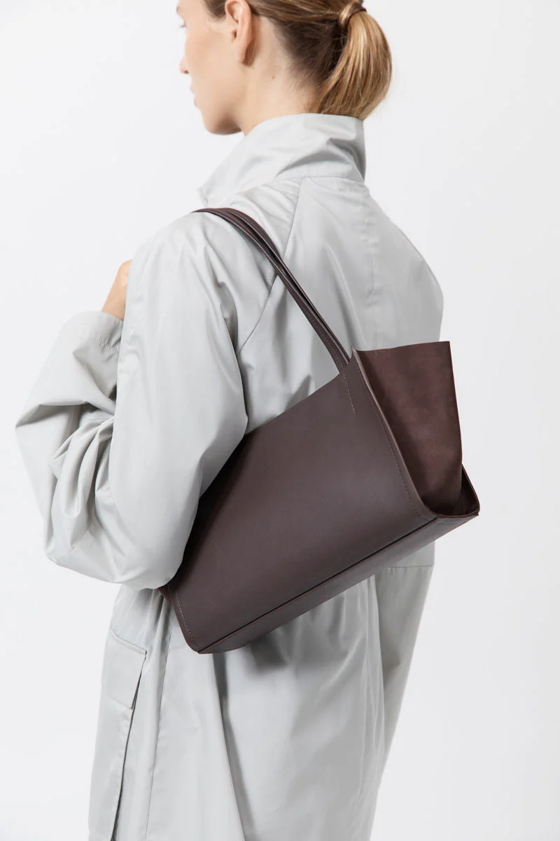 St. Agni Slim Wonton Tote - Coffee - Image 5