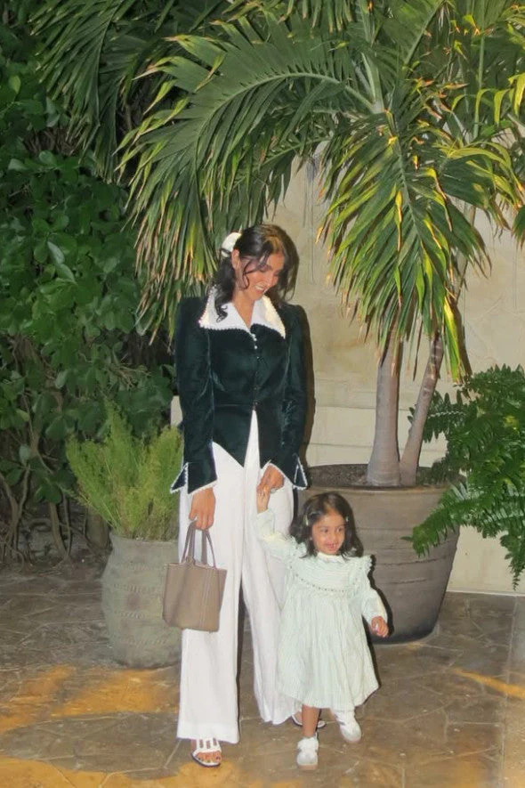 Kristinit Anais Velvet Jacket - Image 10