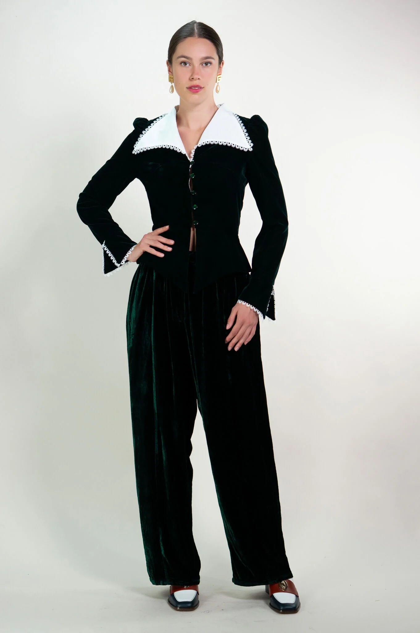 Kristinit Anais Velvet Jacket - Image 2