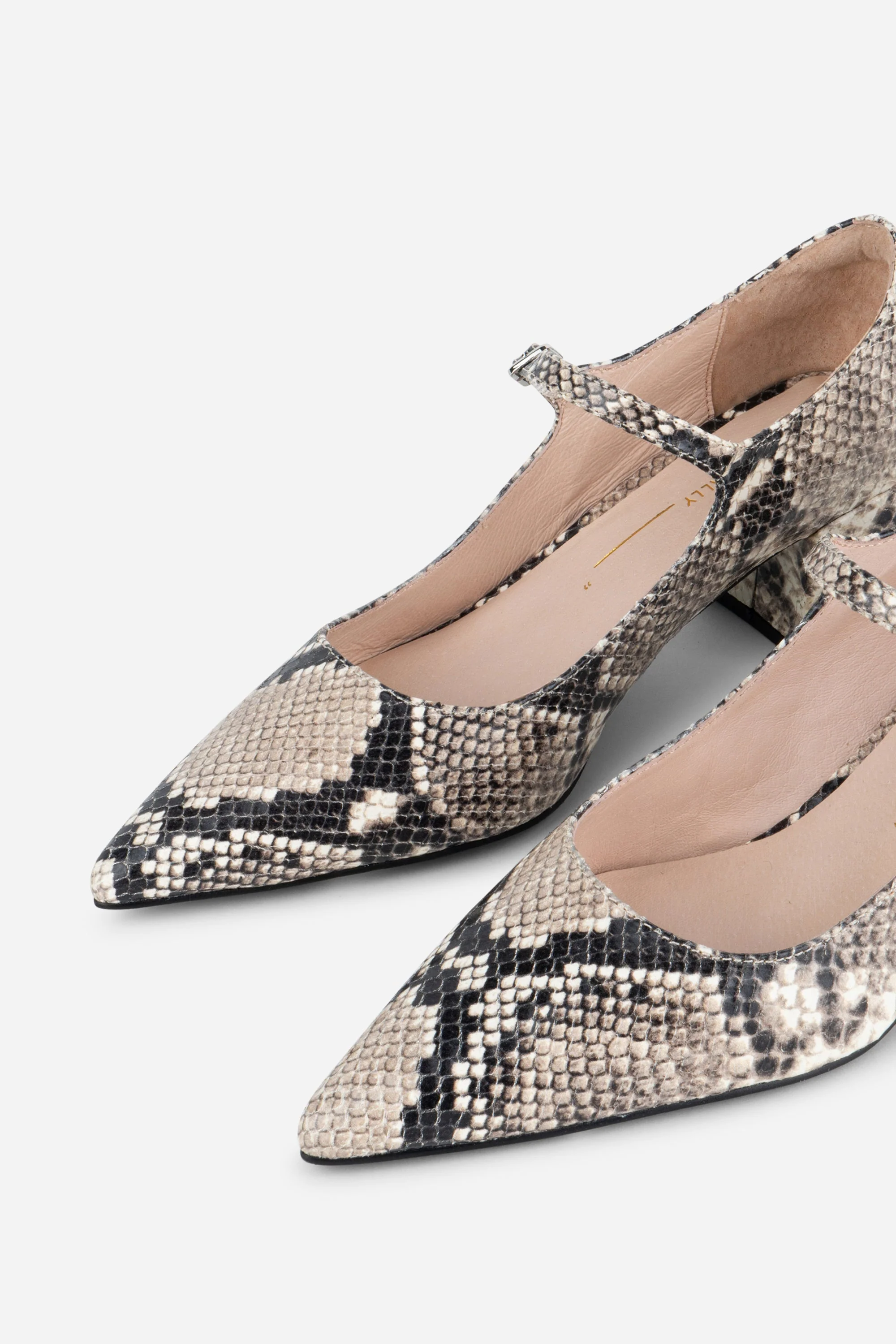 "INTENTIONALLY __________." Bond Snake Mary Jane Heel - Black White - Image 4
