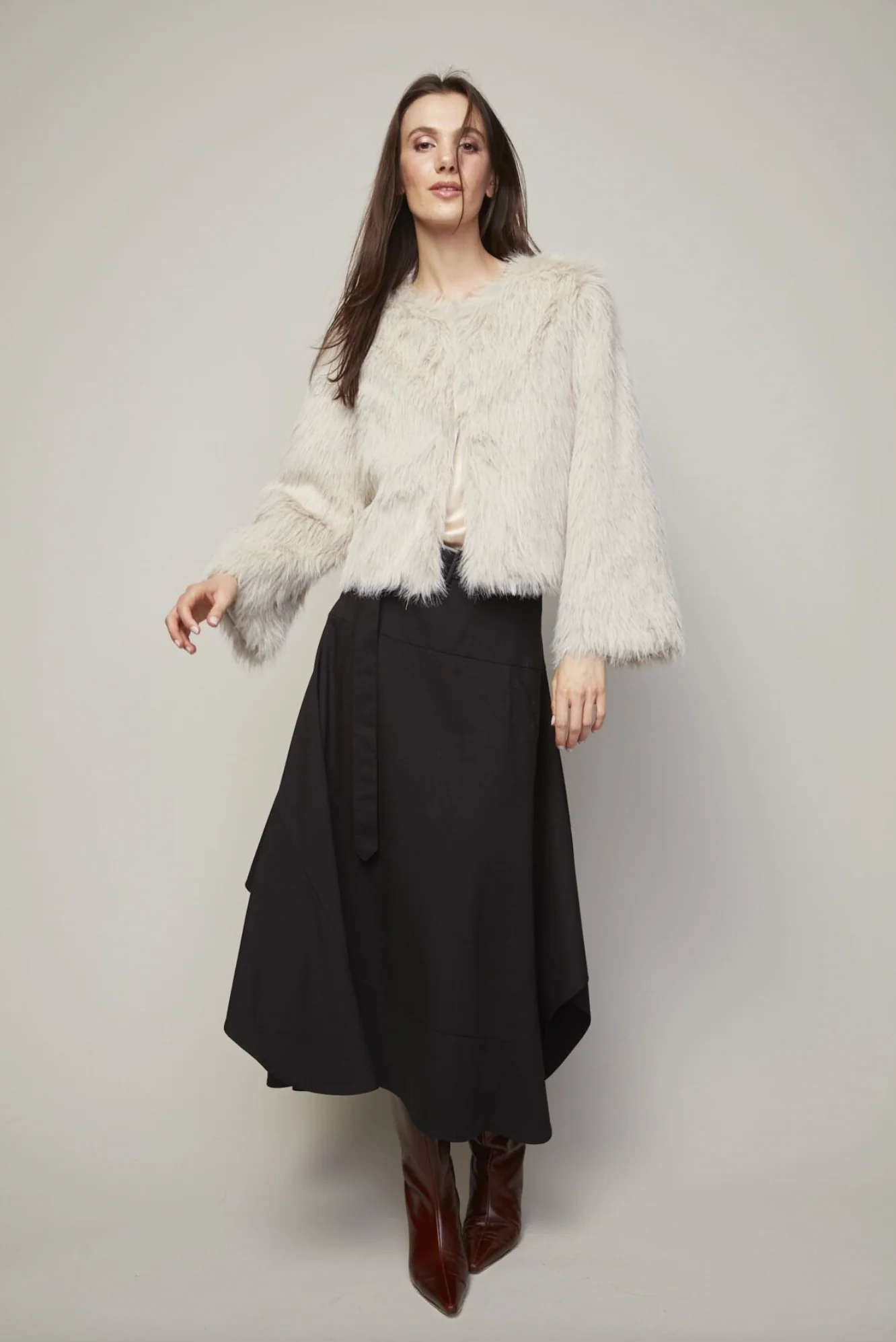 Adroit Blaine Faux Fur Jacket - Image 2