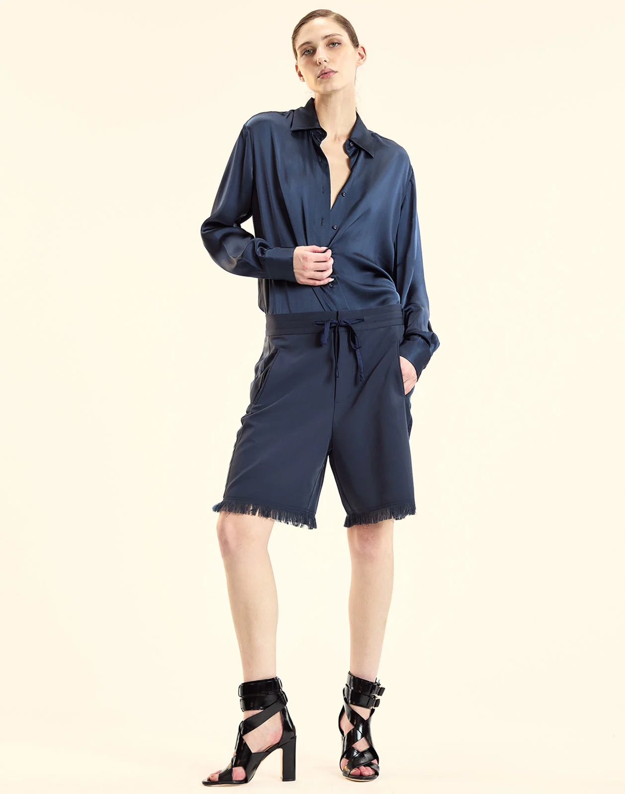 Cynthia Rowley The Tux Short Shorts - Navy - Image 2