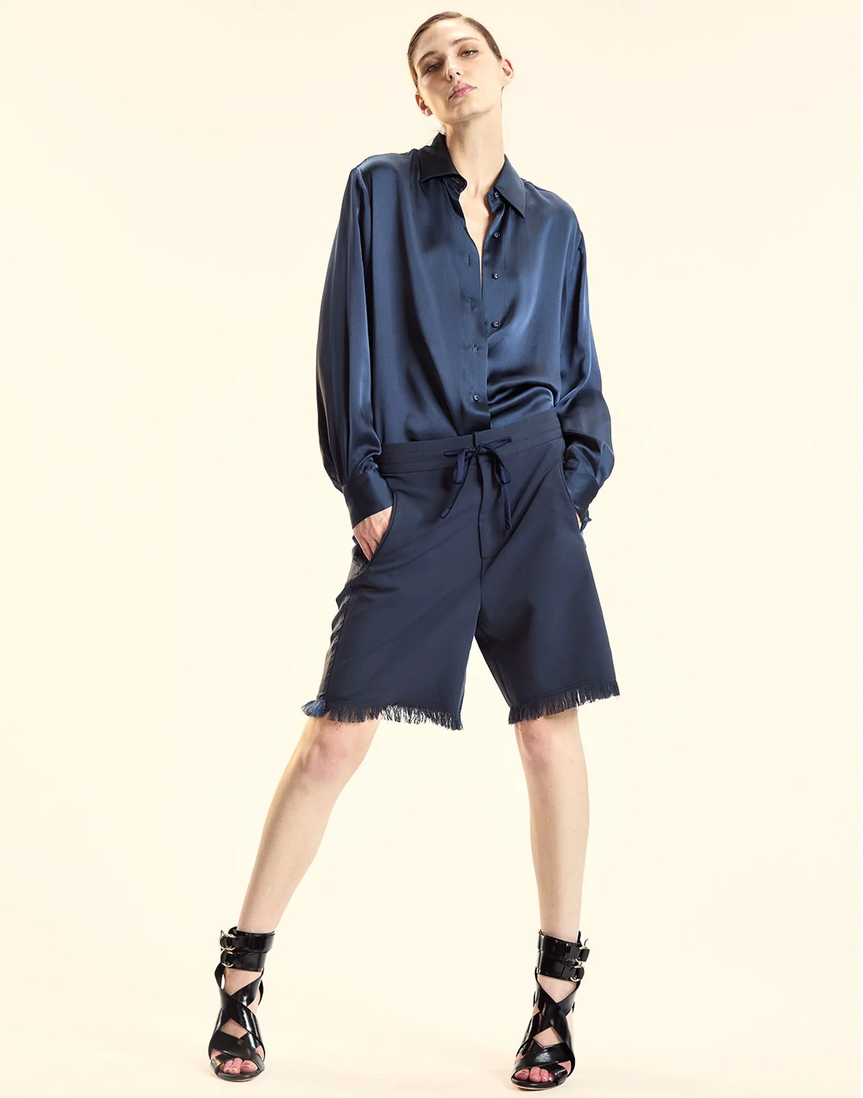 Cynthia Rowley The Tux Short Shorts - Navy - Image 5