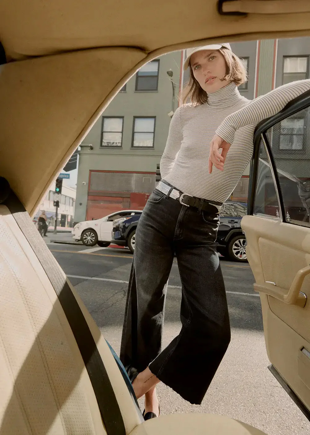 Citizens of Humanity Lyra Wide Leg Crop Raw Hem Jeans - Image 3