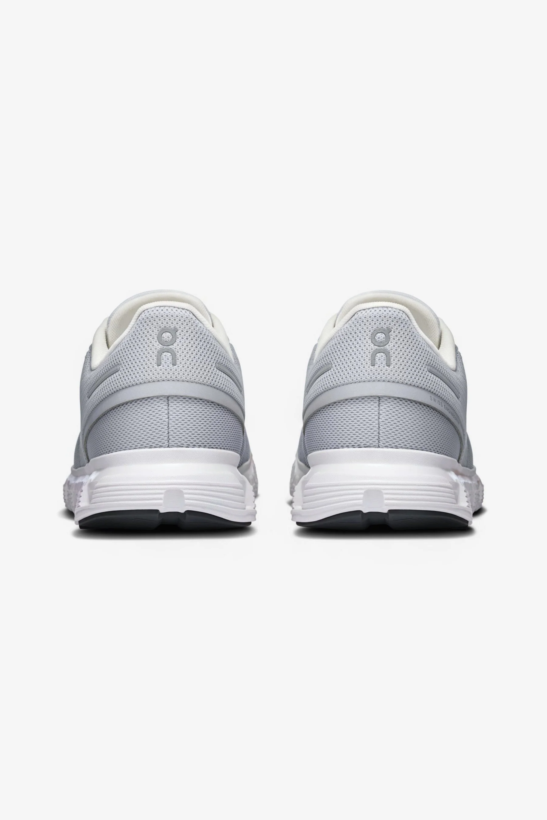 ON Running Cloud 6 Sneakers - Image 3