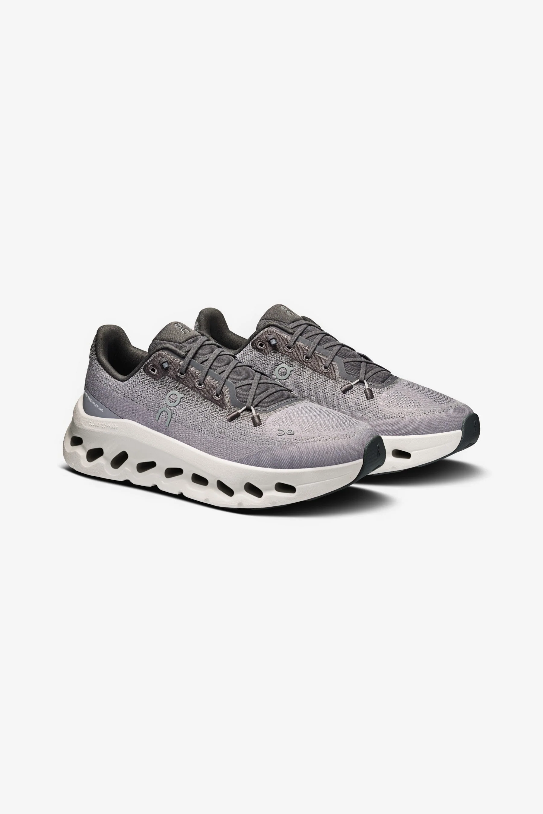 ON Running Cloudtilt Sneakers - Image 2