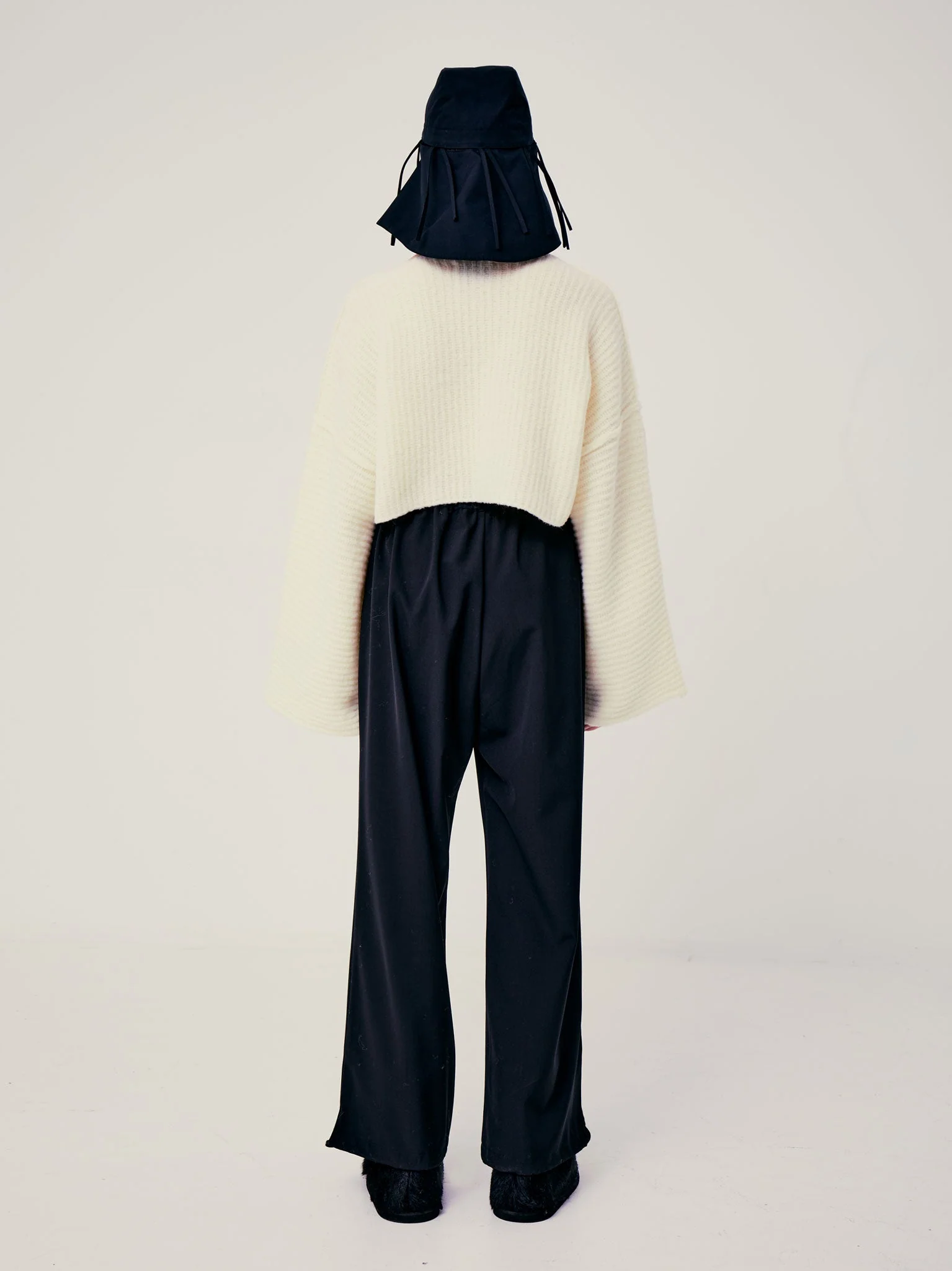 Rus Cama Sweater - Chalk - Image 5