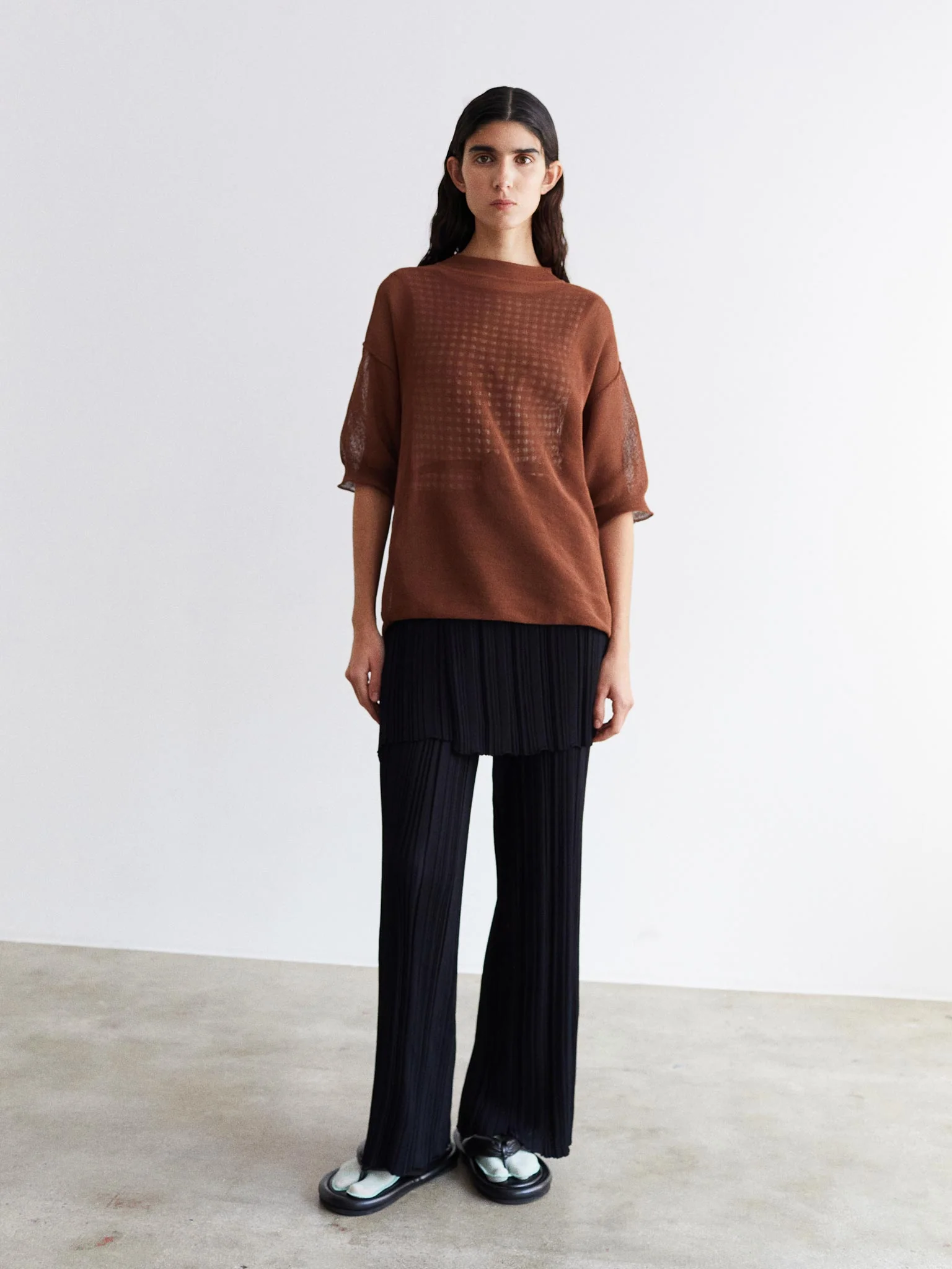 Rus Oto Skirt - Black - Image 3