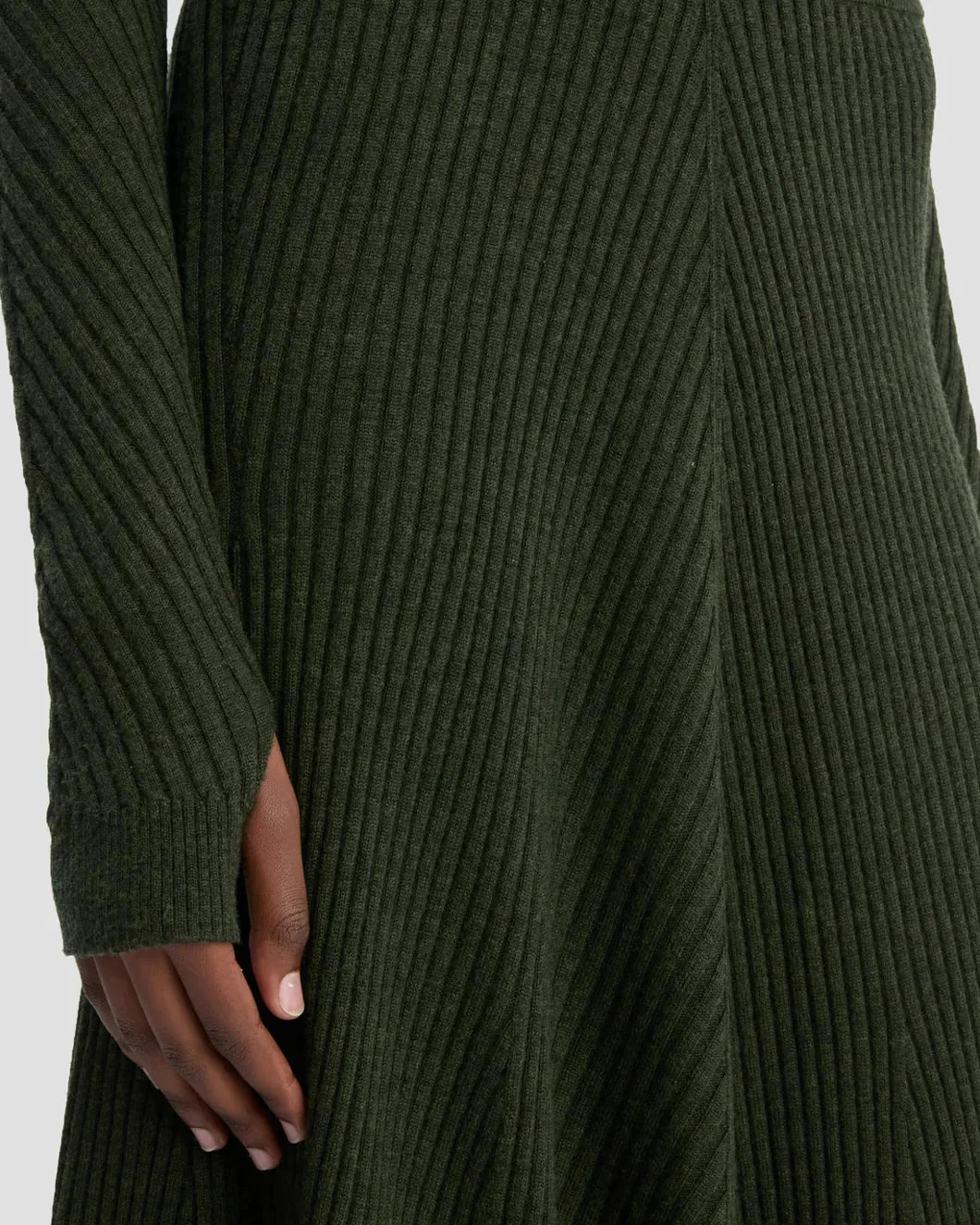 Victoria Beckham Ribbed Midi Knit Skirt - Green - Image 5
