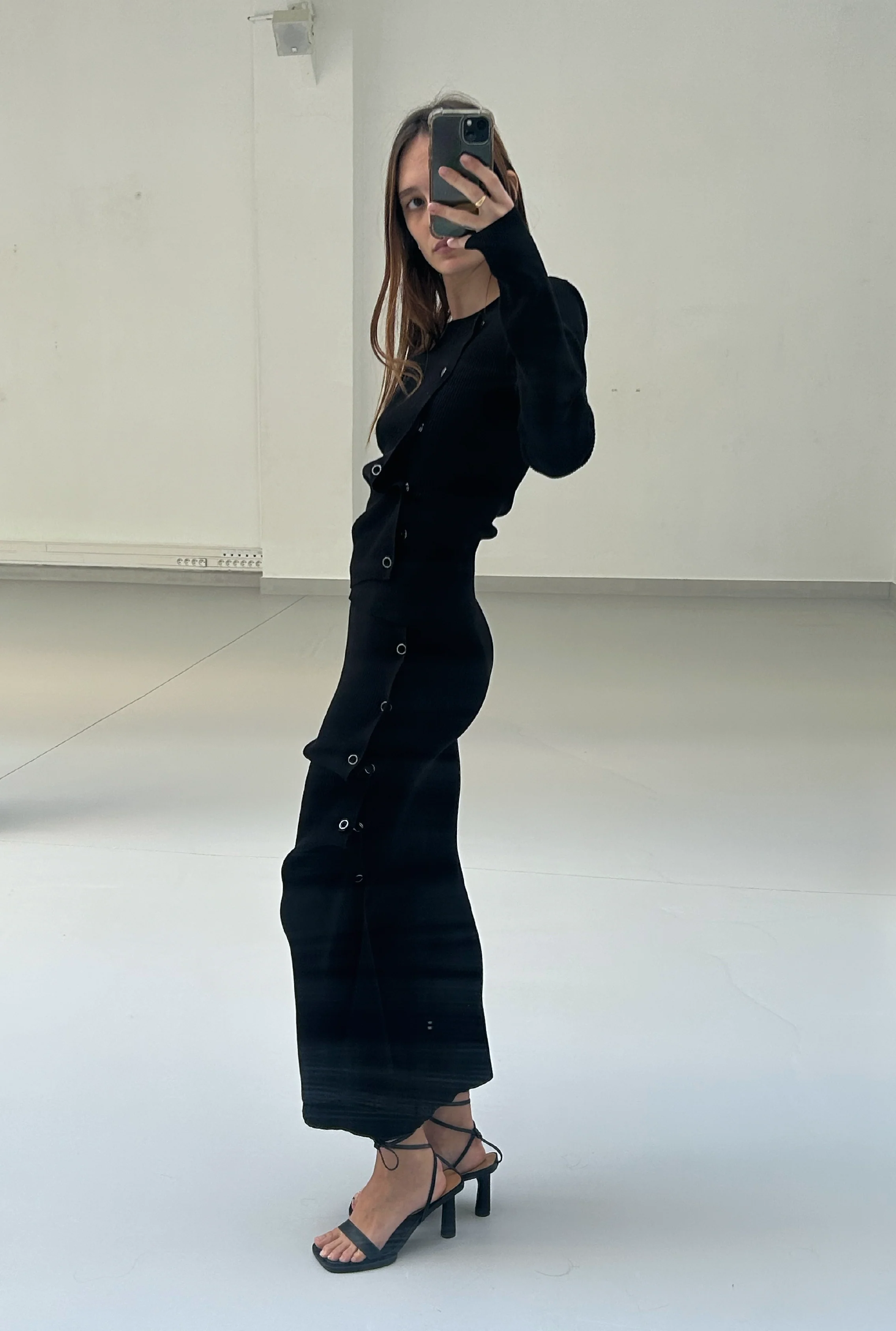 SAEMDI Deconstructed Rib Top - Image 3