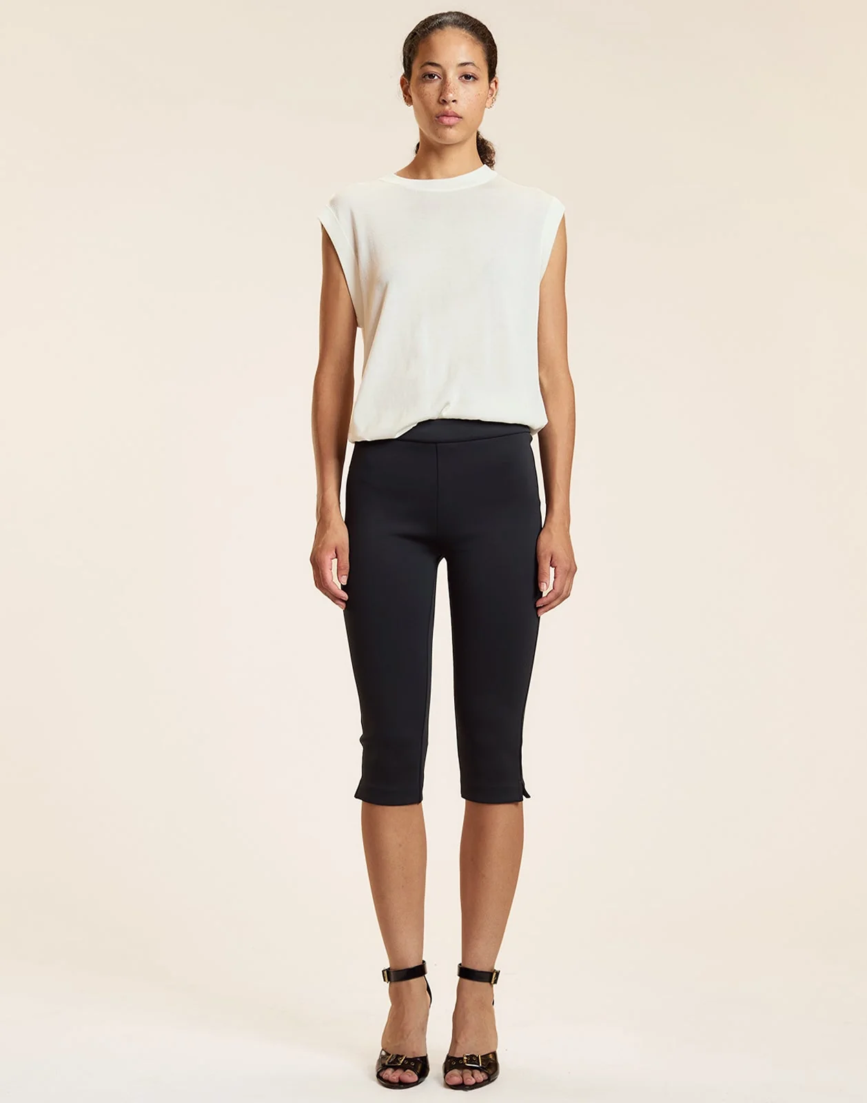 Cynthia Rowley Bonded Capris - Black - Image 4