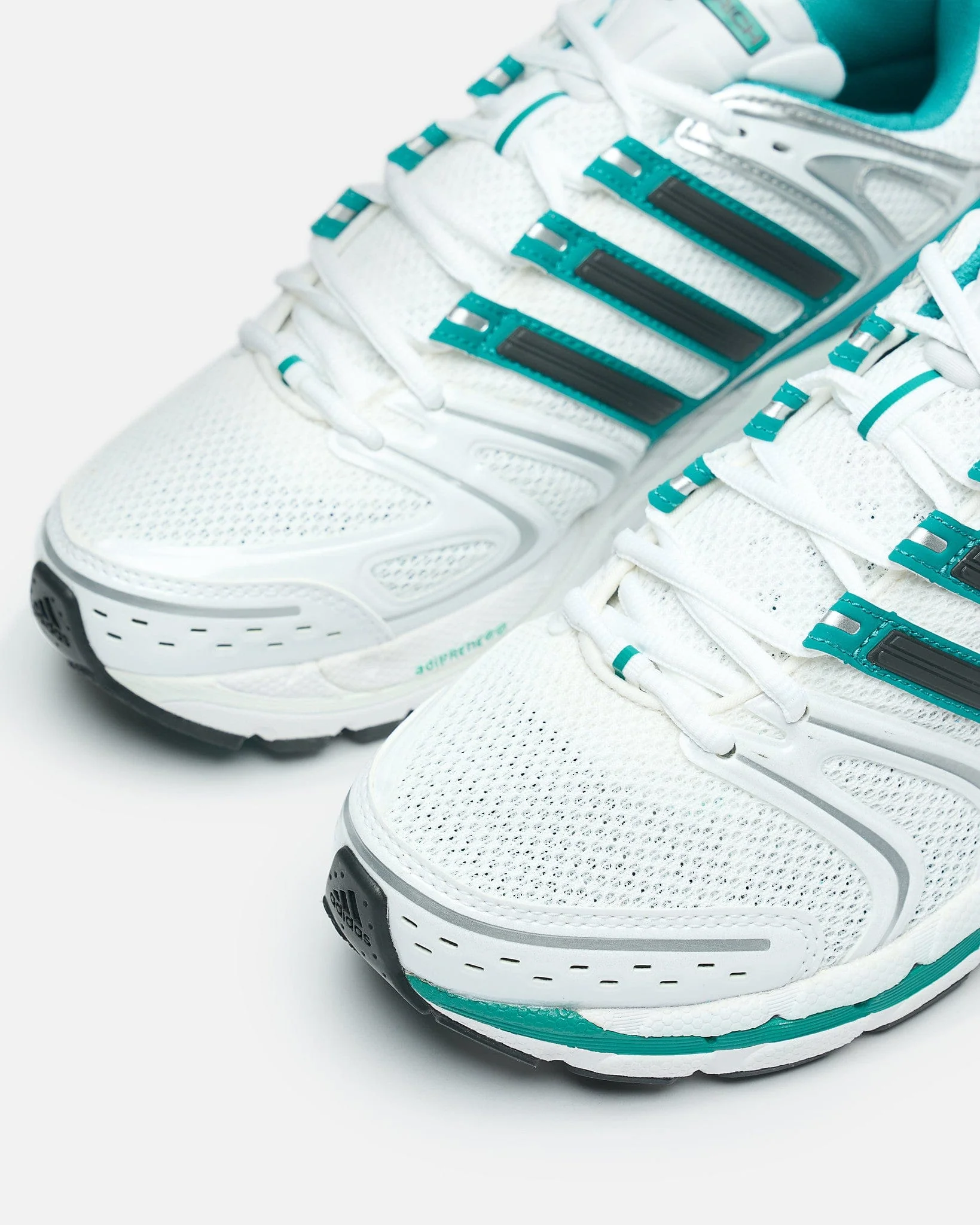 Adidas Sporty & Rich Adistar Control 5 Sneaker - Image 5