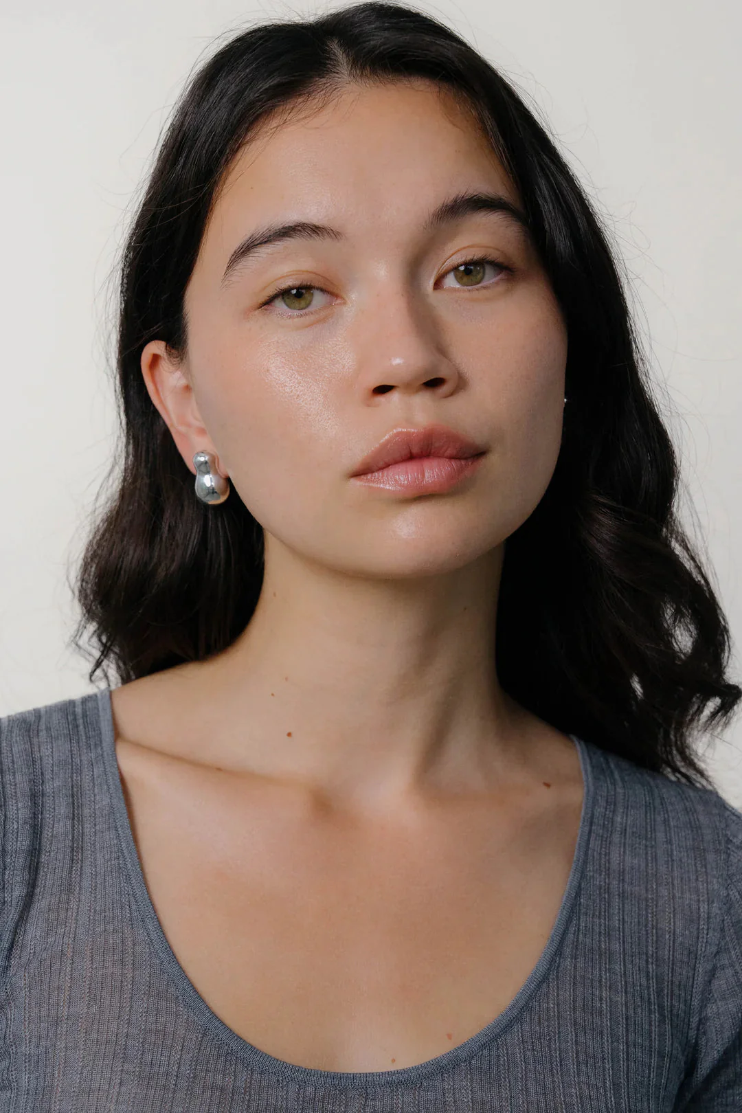 Kara Yoo Willa Stud Earrings - Image 2