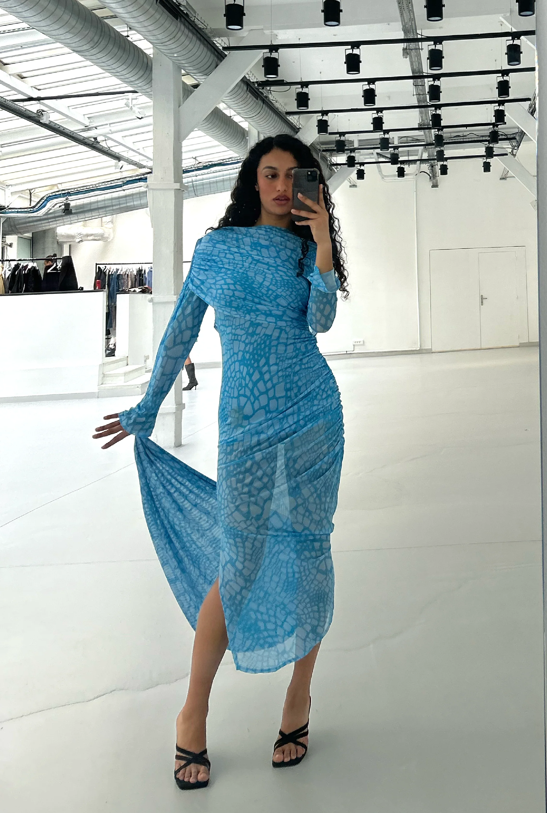 SAEMDI Reptile Printed Cape Dress - Image 5