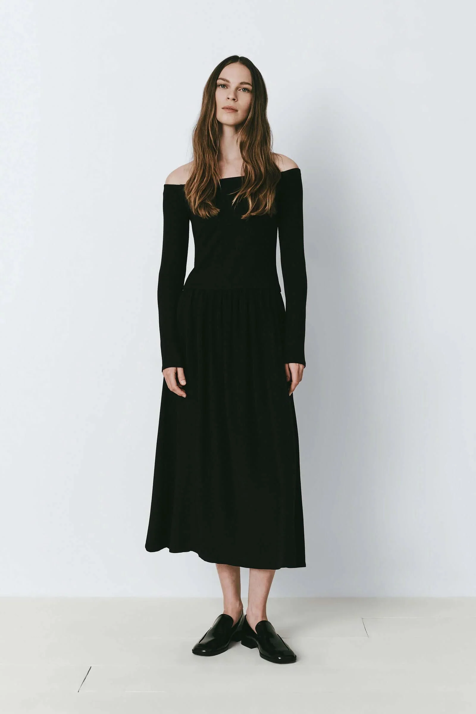 Sophie Rue Rosette Off Shoulder Dress - Image 7