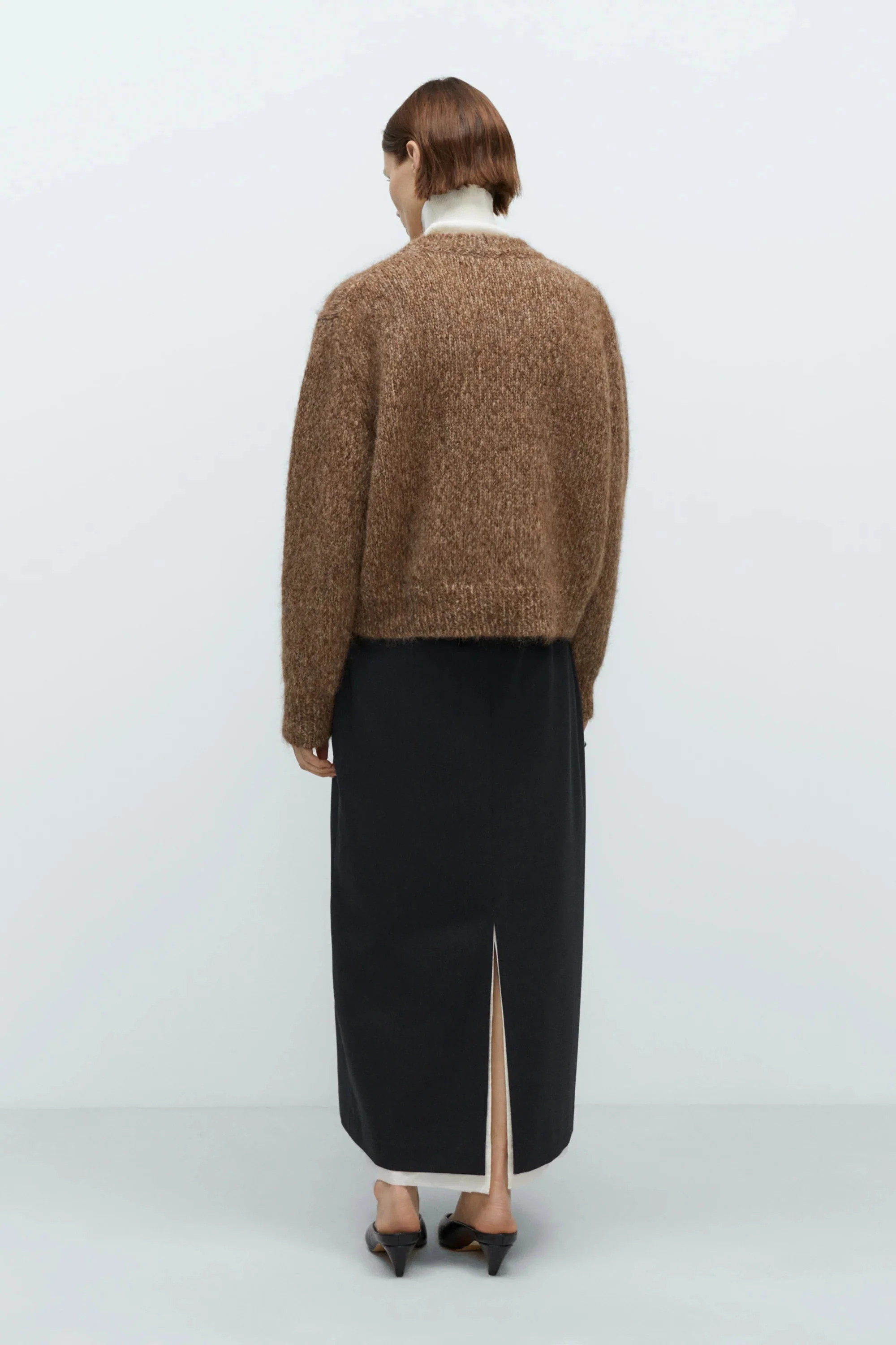Cordera Chunky Sweater - Image 3