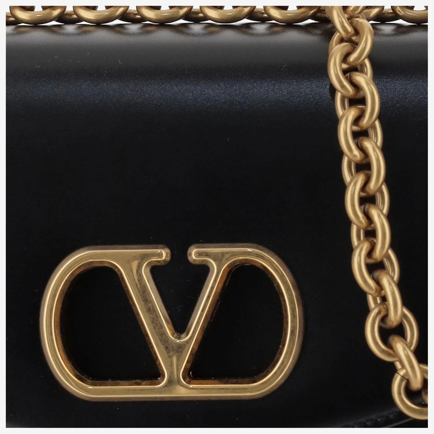 Valentino Garavani Vain Leather Small Shoulder Bag - Black - Image 4