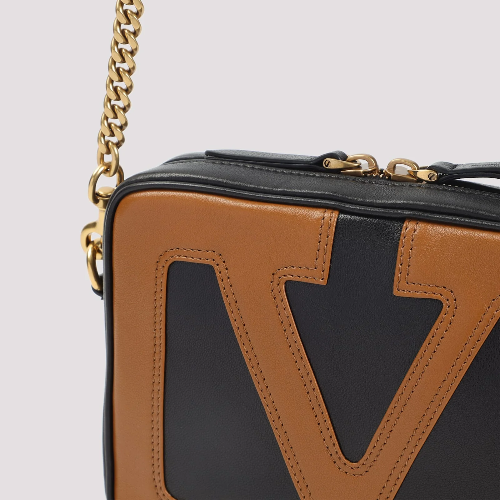 Valentino Garavani Viva Superstar Camera Case Shoulder Bag - Rfa Nero Spice - Image 5