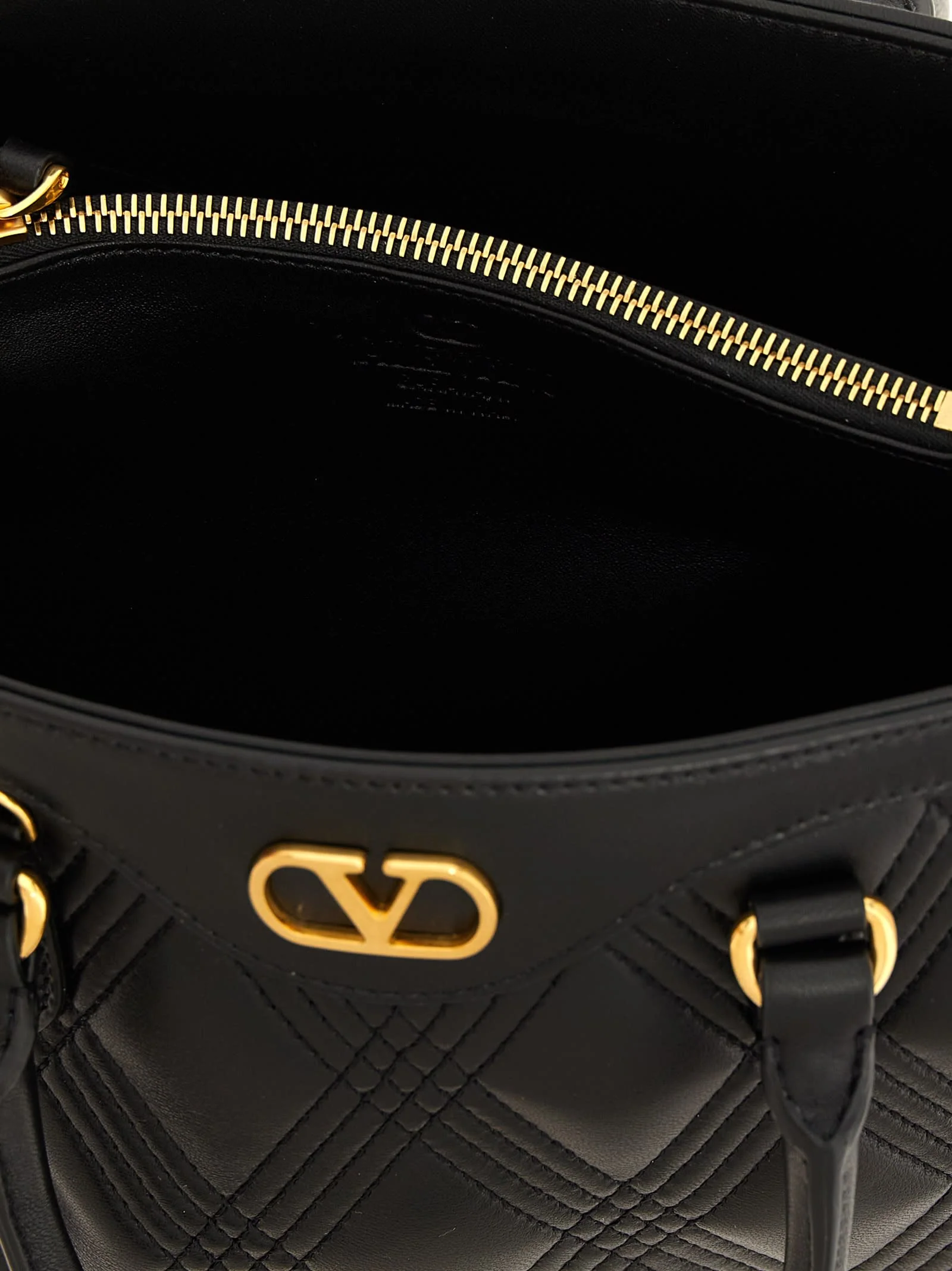 Valentino Garavani Quiltie 67 Handbag - Black - Image 4