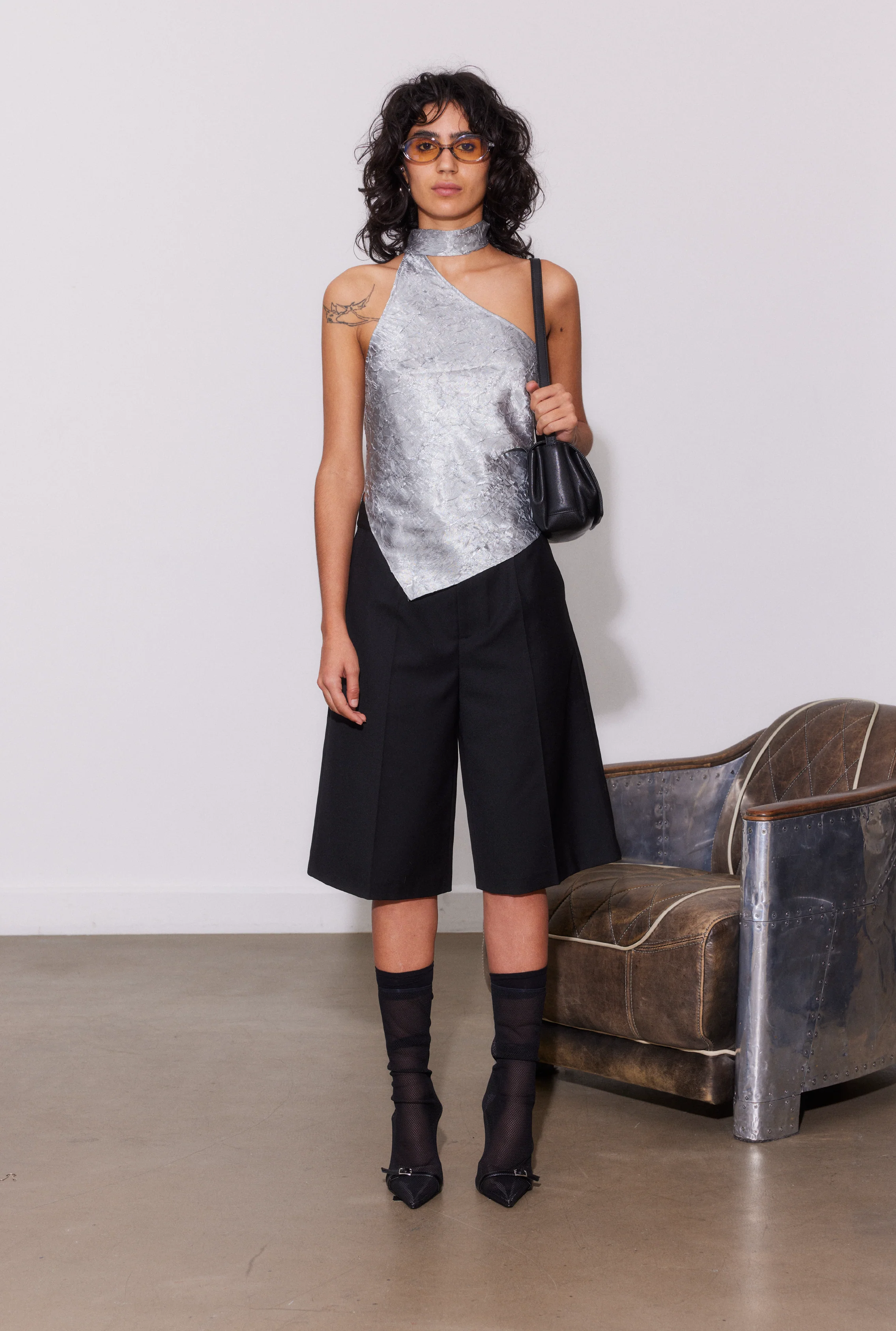 SAEMDI One-Shoulder Scarf Top - Image 3