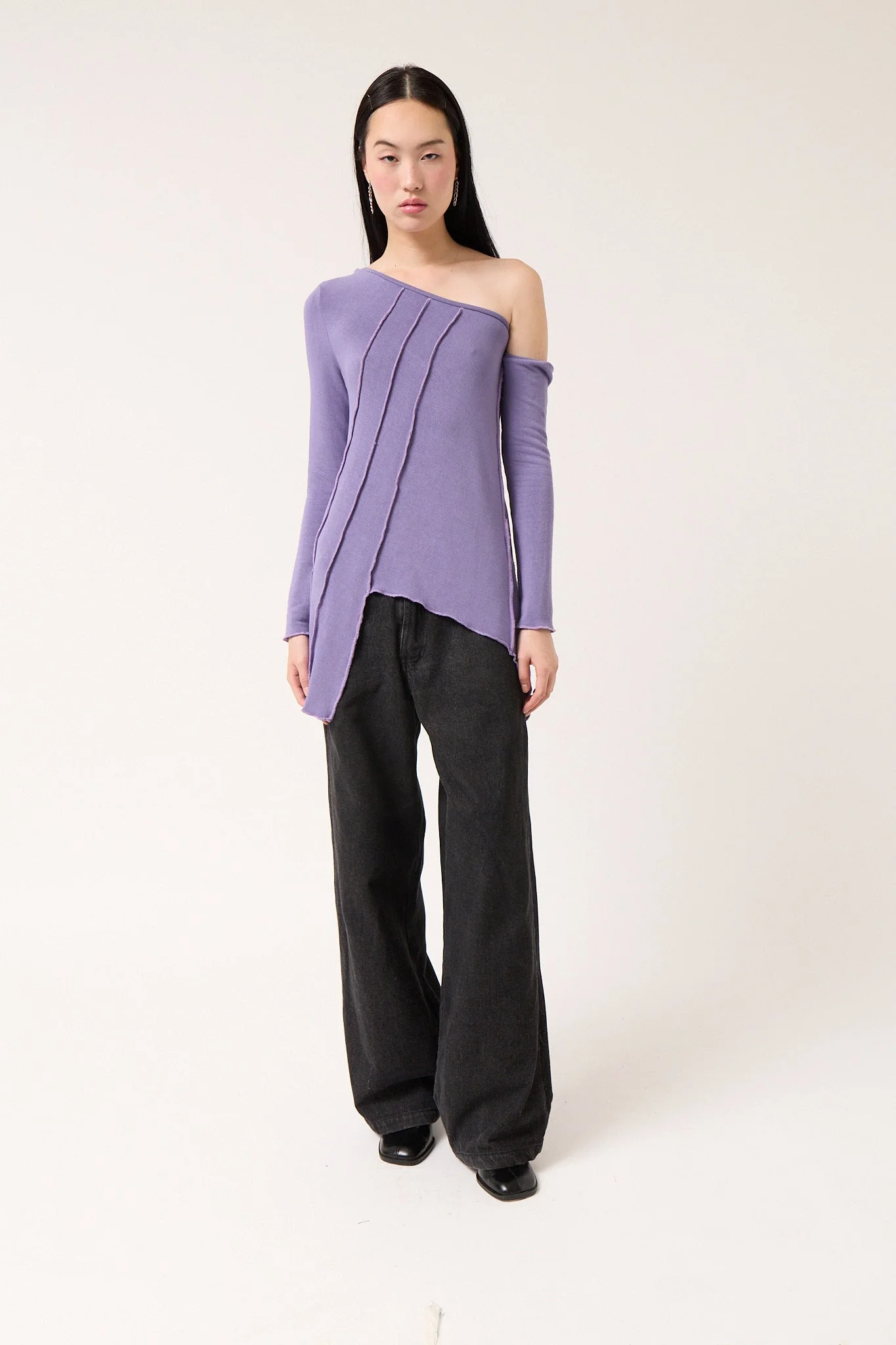 Colmillo de Morsa Asymmetric Knit Top - Image 2