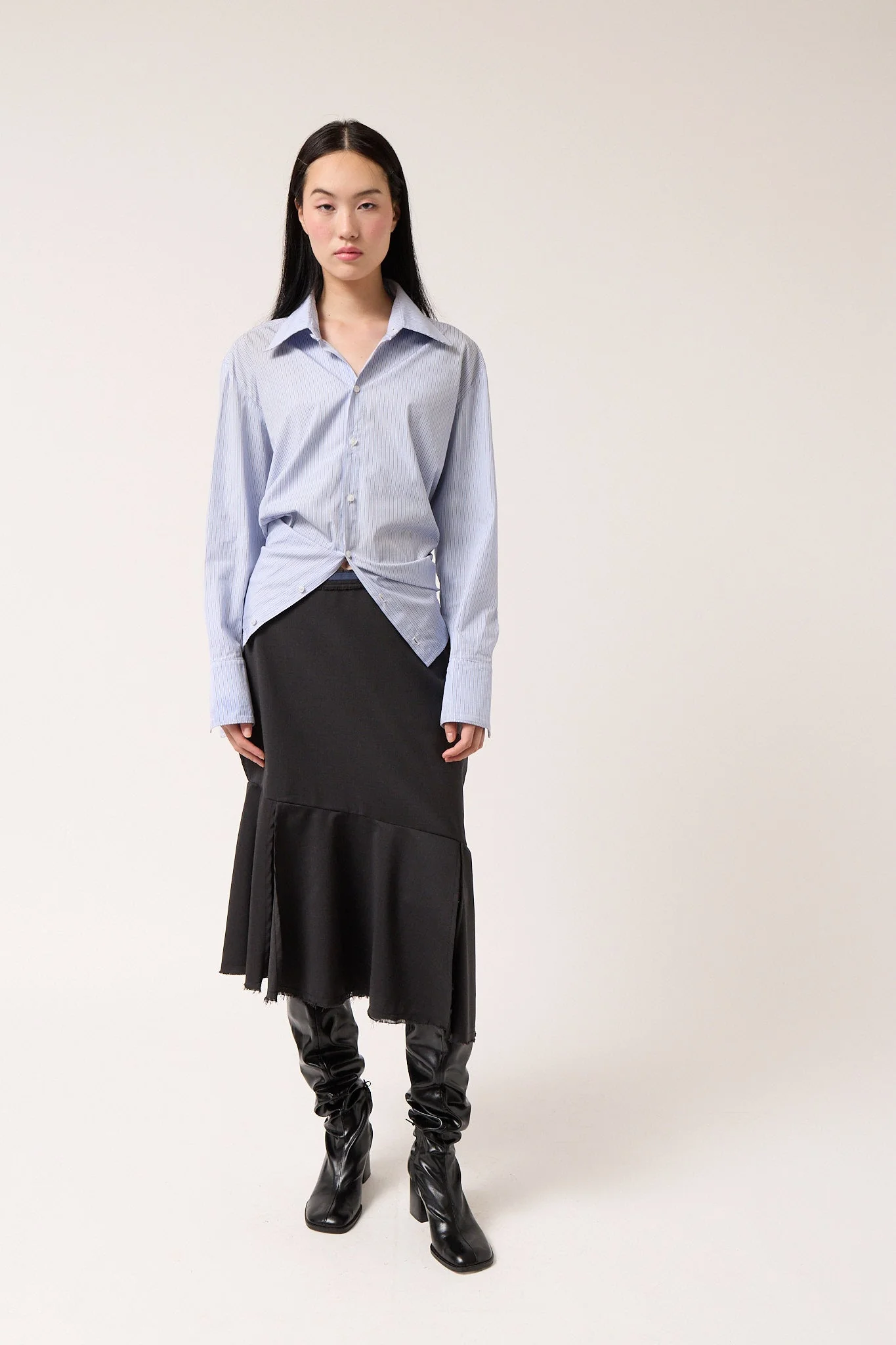 Colmillo de Morsa Asymmetrical Wool Skirt - Dark Grey - Image 2