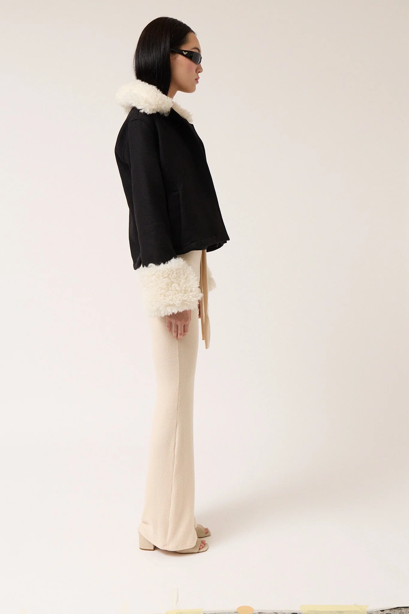 Colmillo de Morsa Wool Jacket with Contrast Collar and Cuffs - Black - Image 3